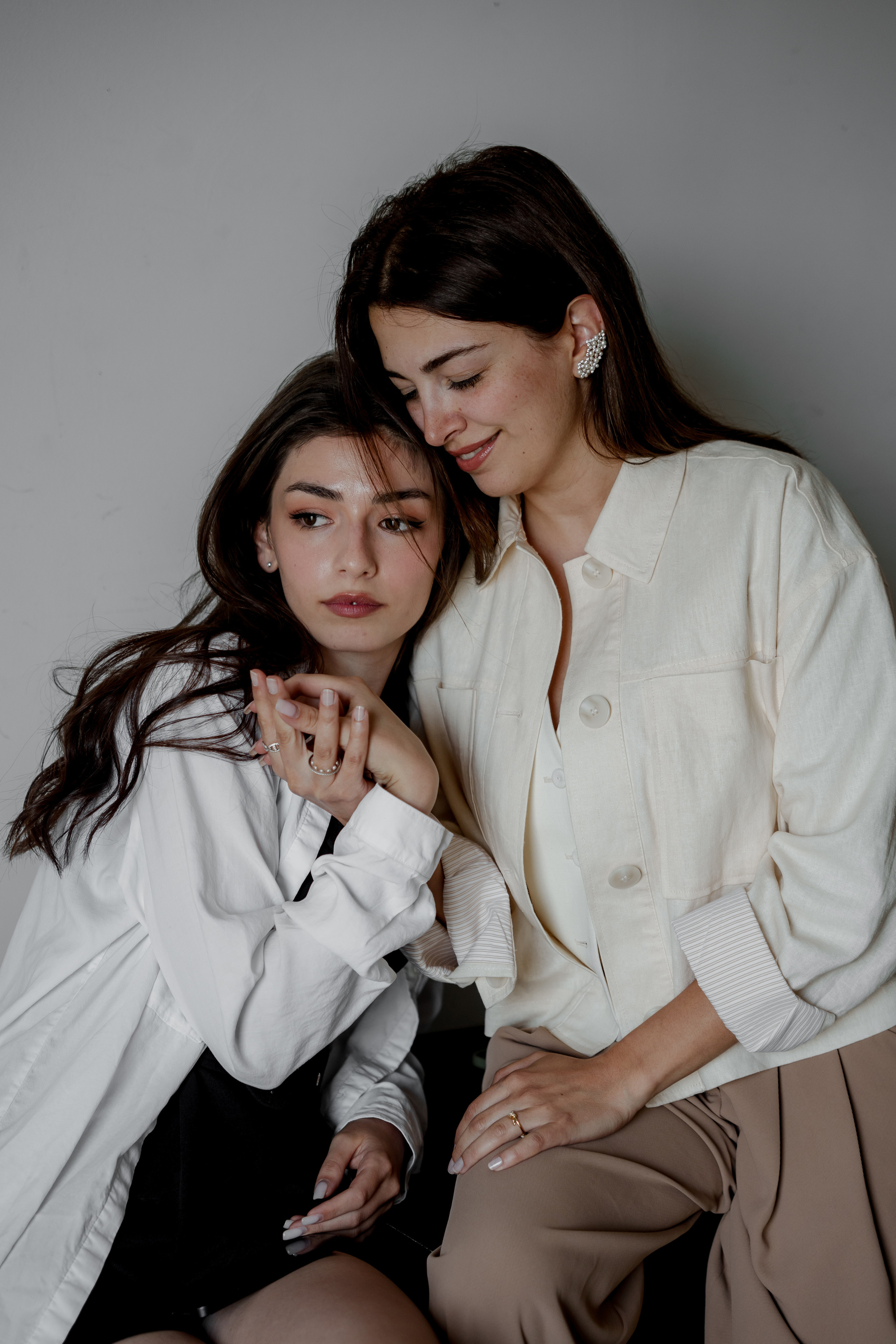 Sisters. Orange County Wedding Photographer & Videographer | Candid & Timeless Wedding Photo + Video | Italiantsev