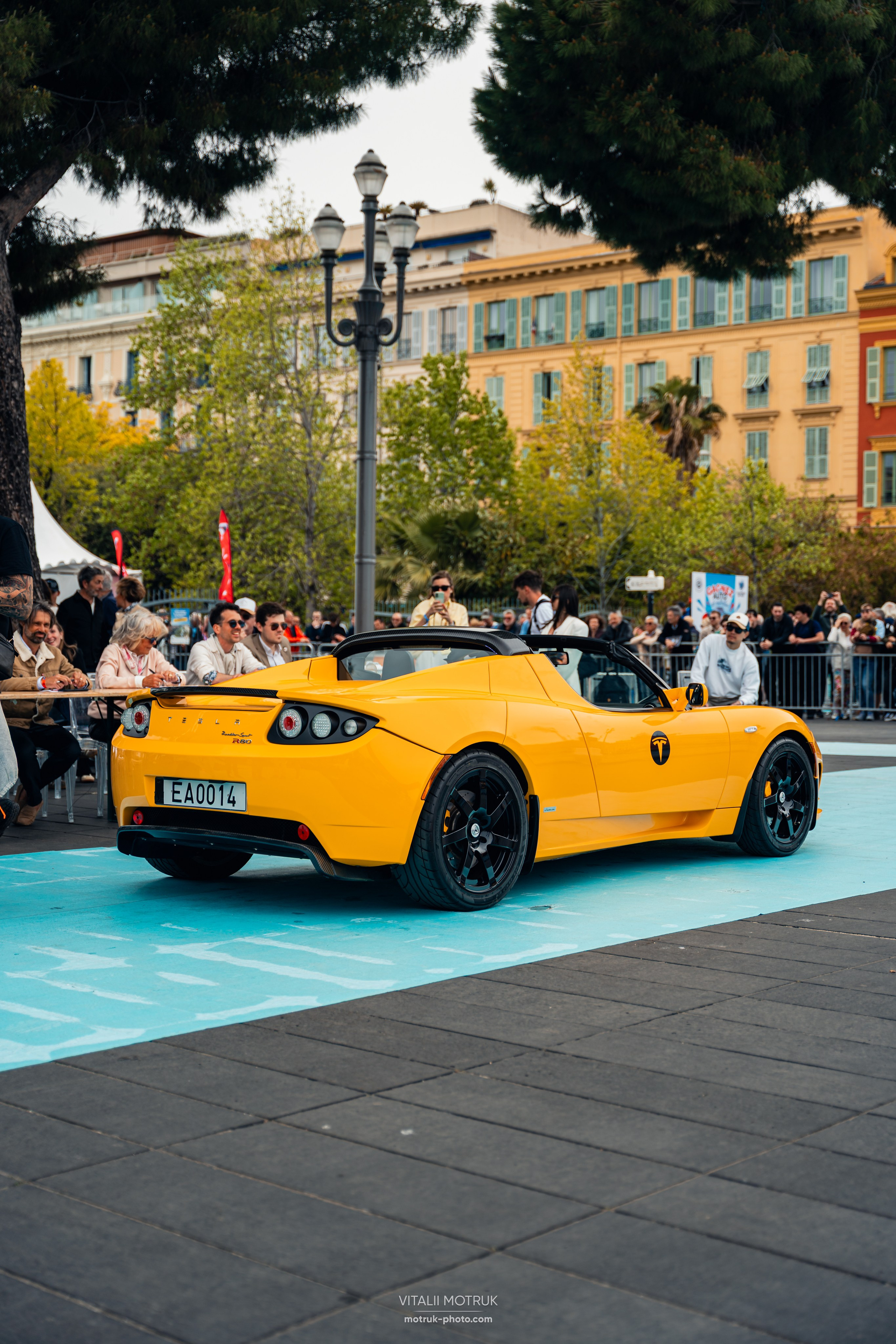 Legends de Nice. Photographe de voitures à Paris — Vitalii Motruk