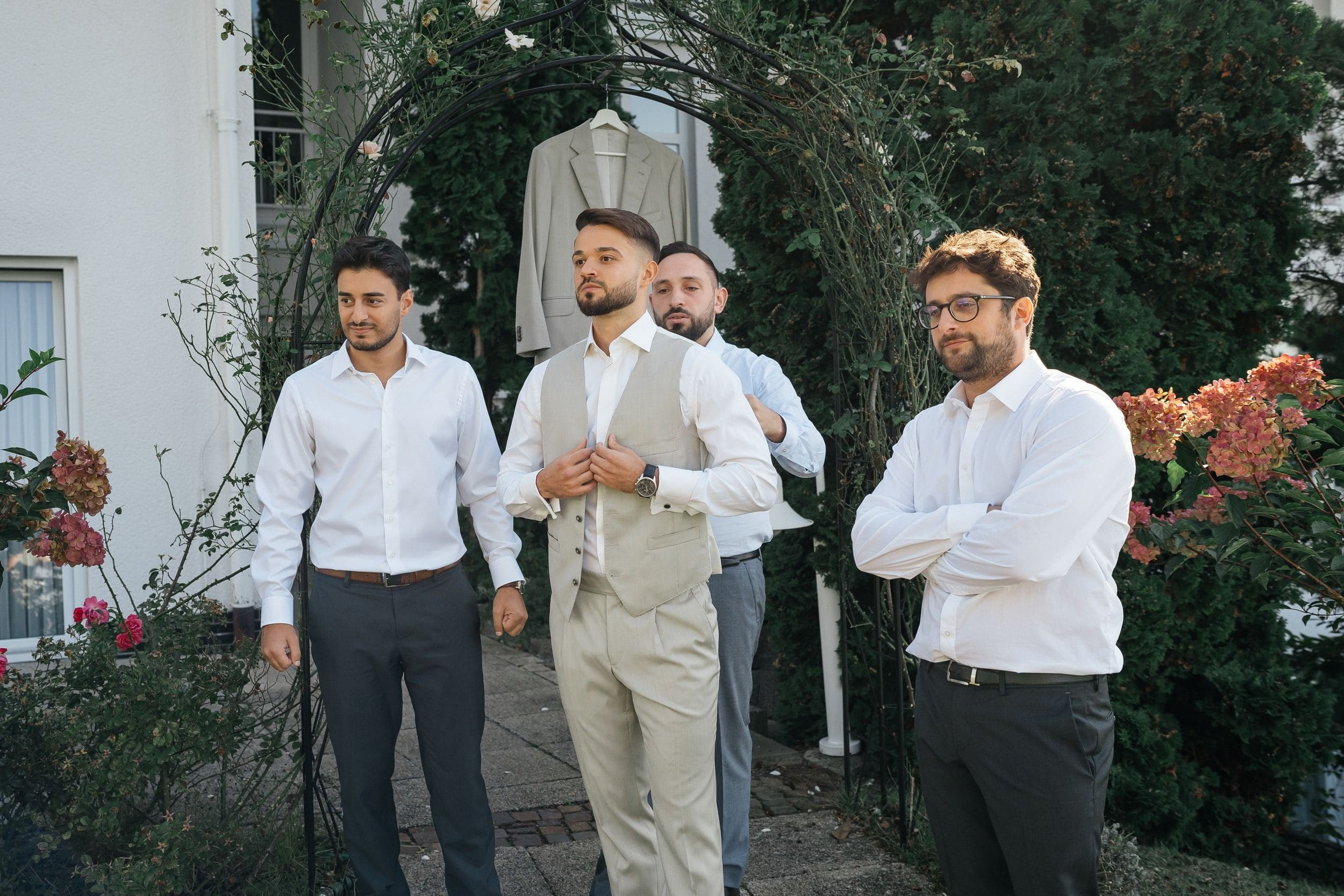 Wedding in Hofgut Dagobertshausen. Wedding photographer & videographer Frankfurt | Denis Mirosnik