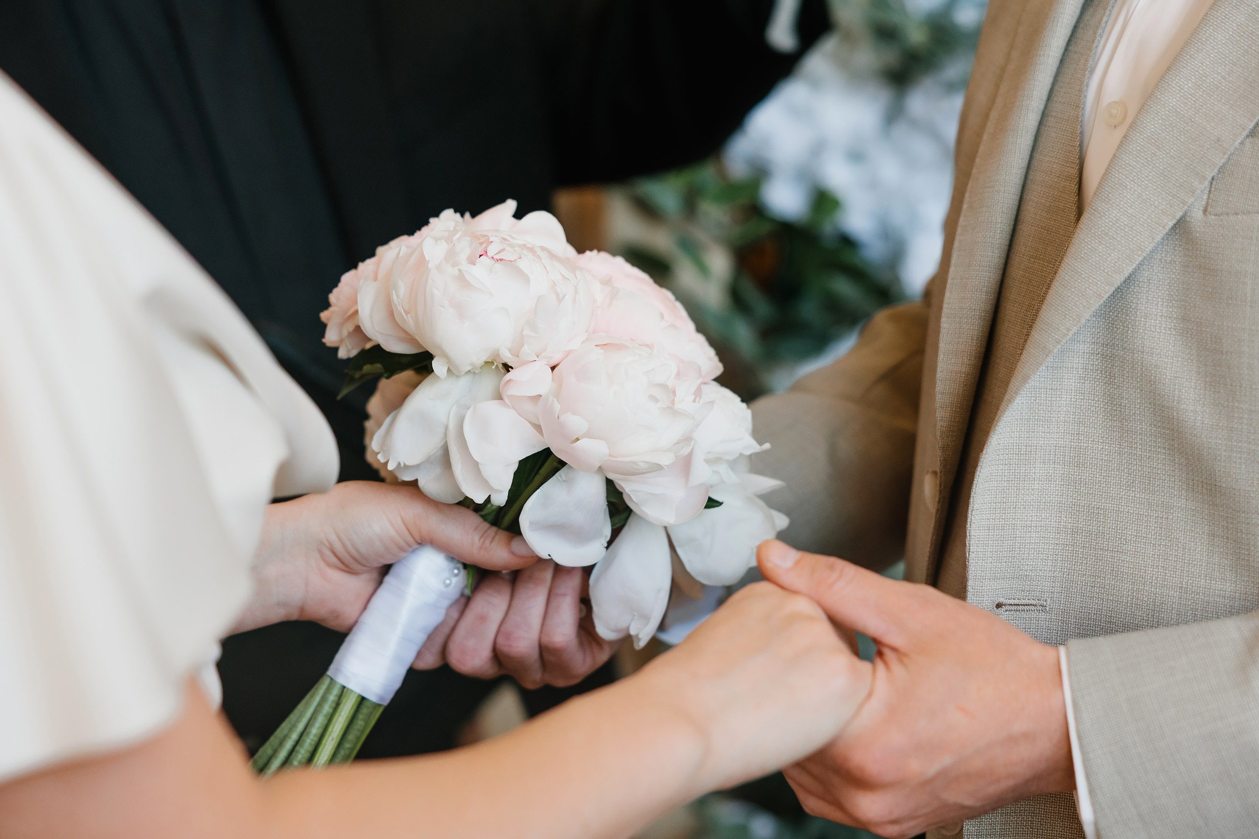 04.27.2025 Wedding. Wedding family event photographer in Chicago Nick Yushevich