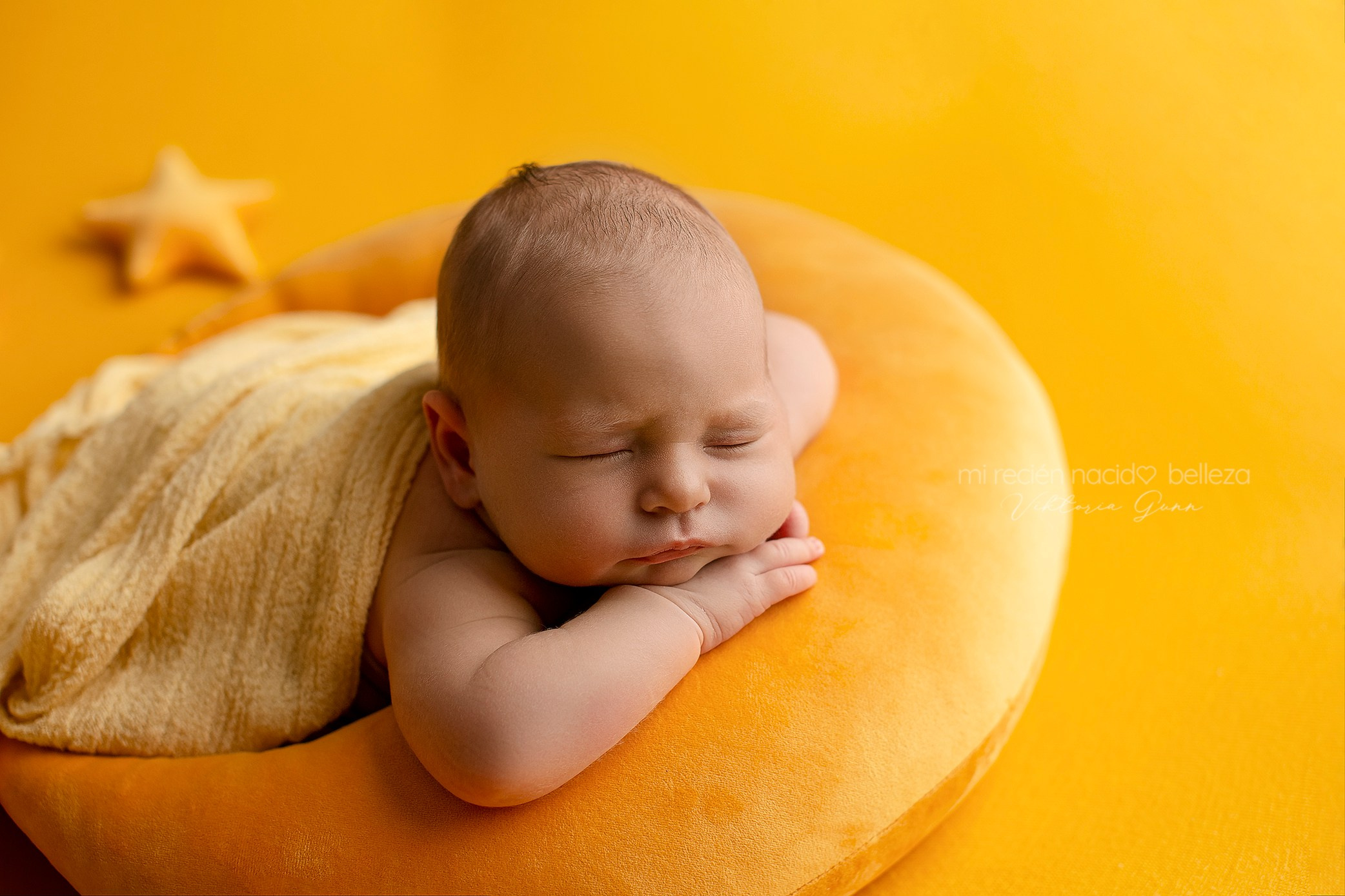 Новорожденные. Фотограф в Испании: Бенисса, Кальпе, Бенидорм, Аликанте Виктория Гунн