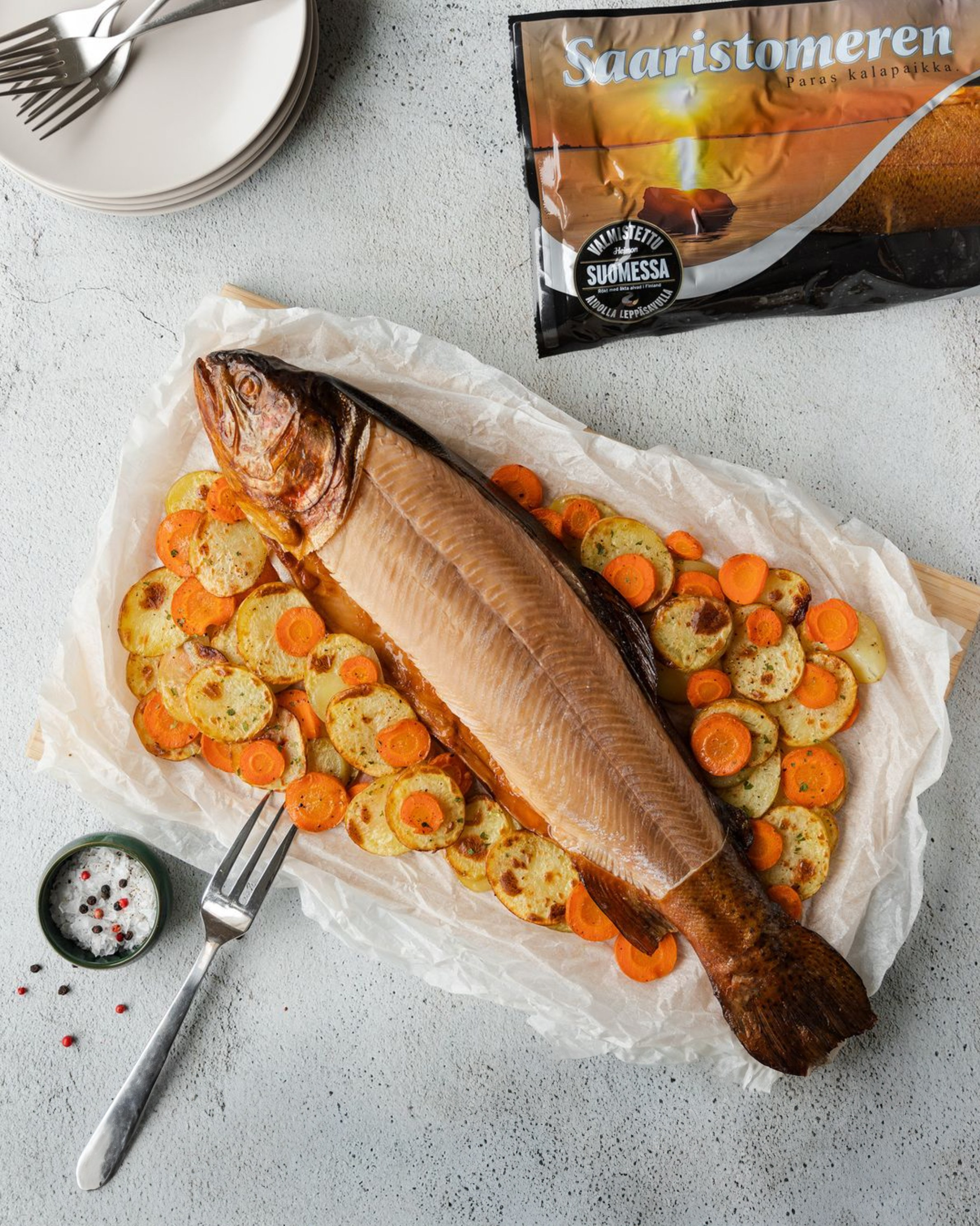 Heimon Kala. Anna Z commercial photographer and graphic designer based in Turku