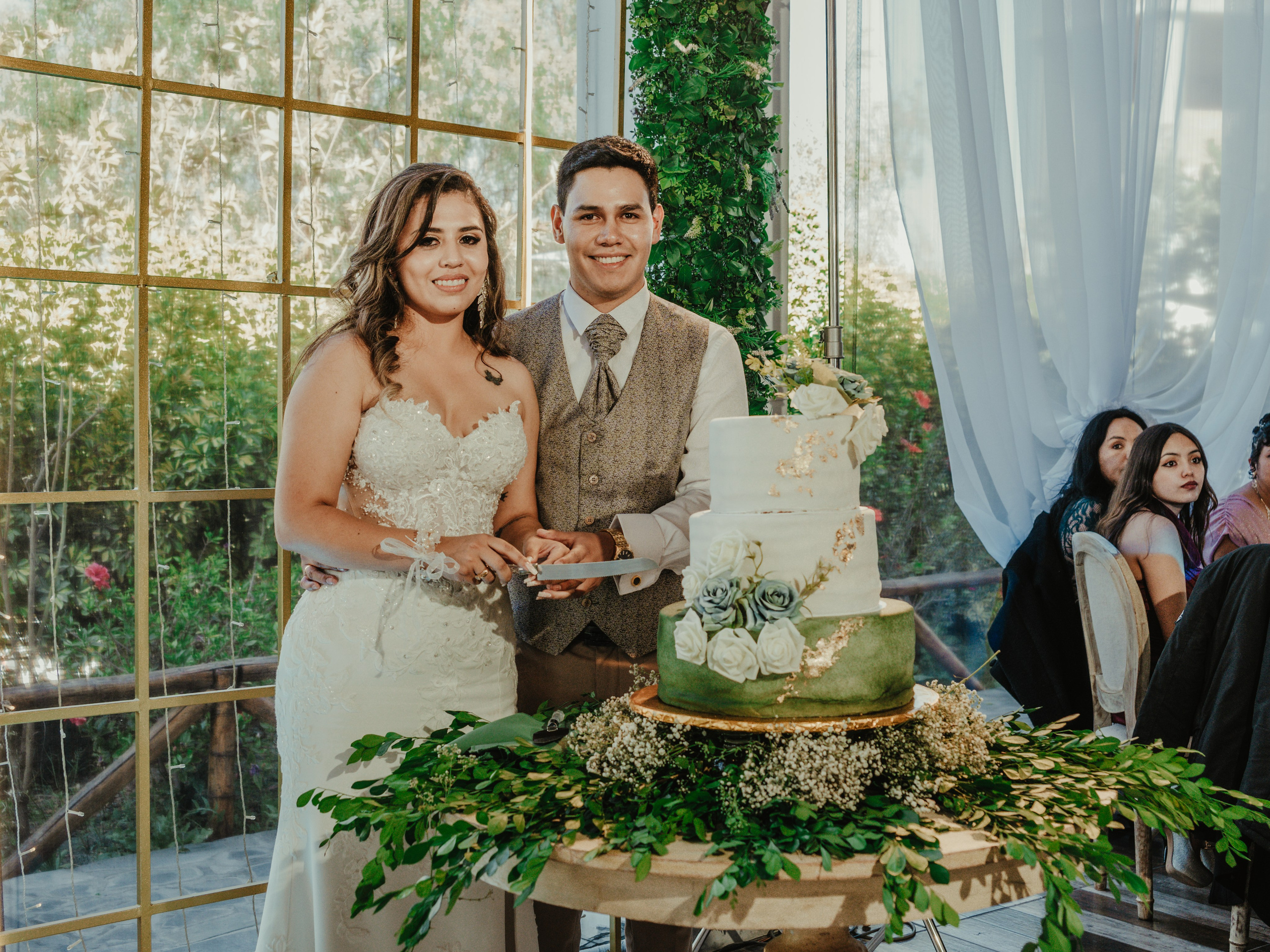 CARLA Y MARIO BODA RELIGIOSA. Studio KVTA | Fotografía y Video de Bodas en Arequipa