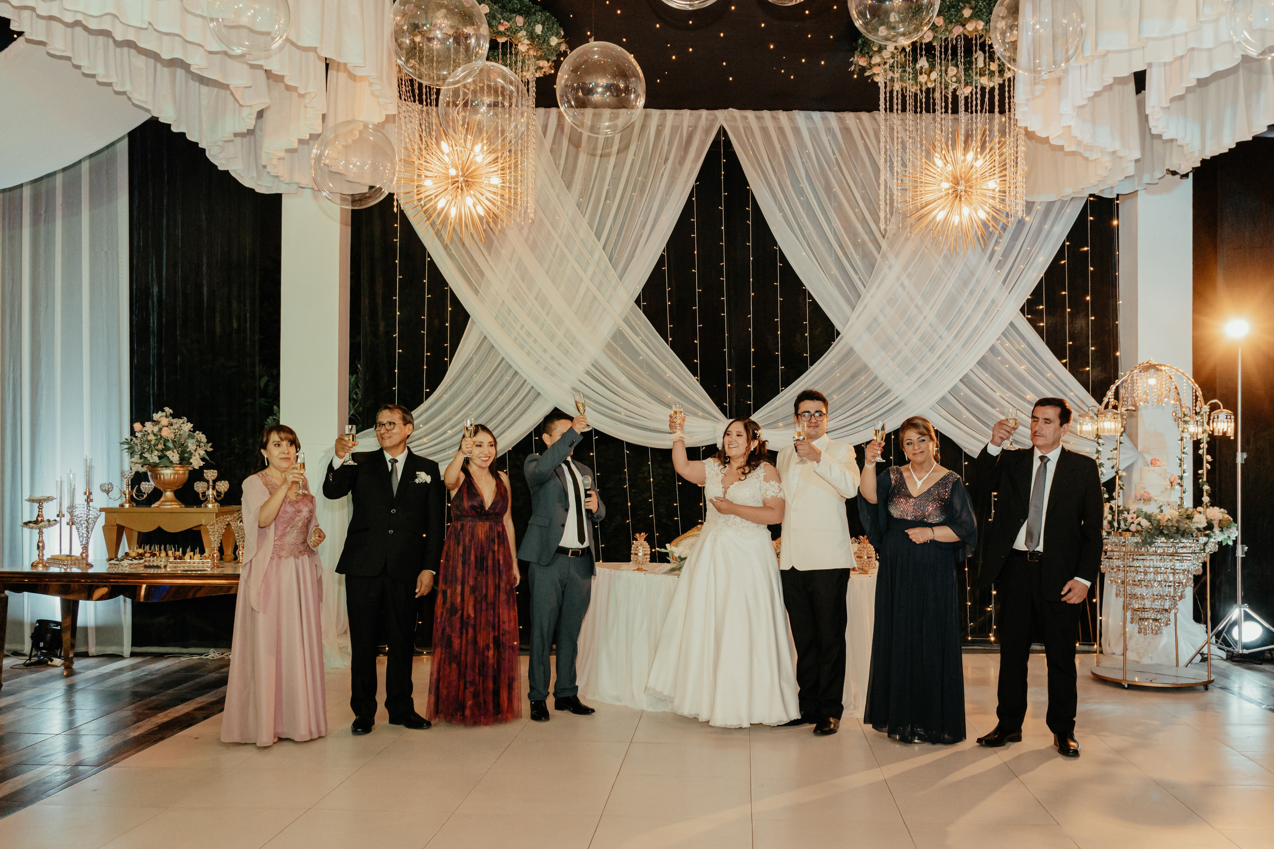 VANIA + LUIS BODA CIVIL. Studio KVTA | Fotografía y Video de Bodas en Arequipa