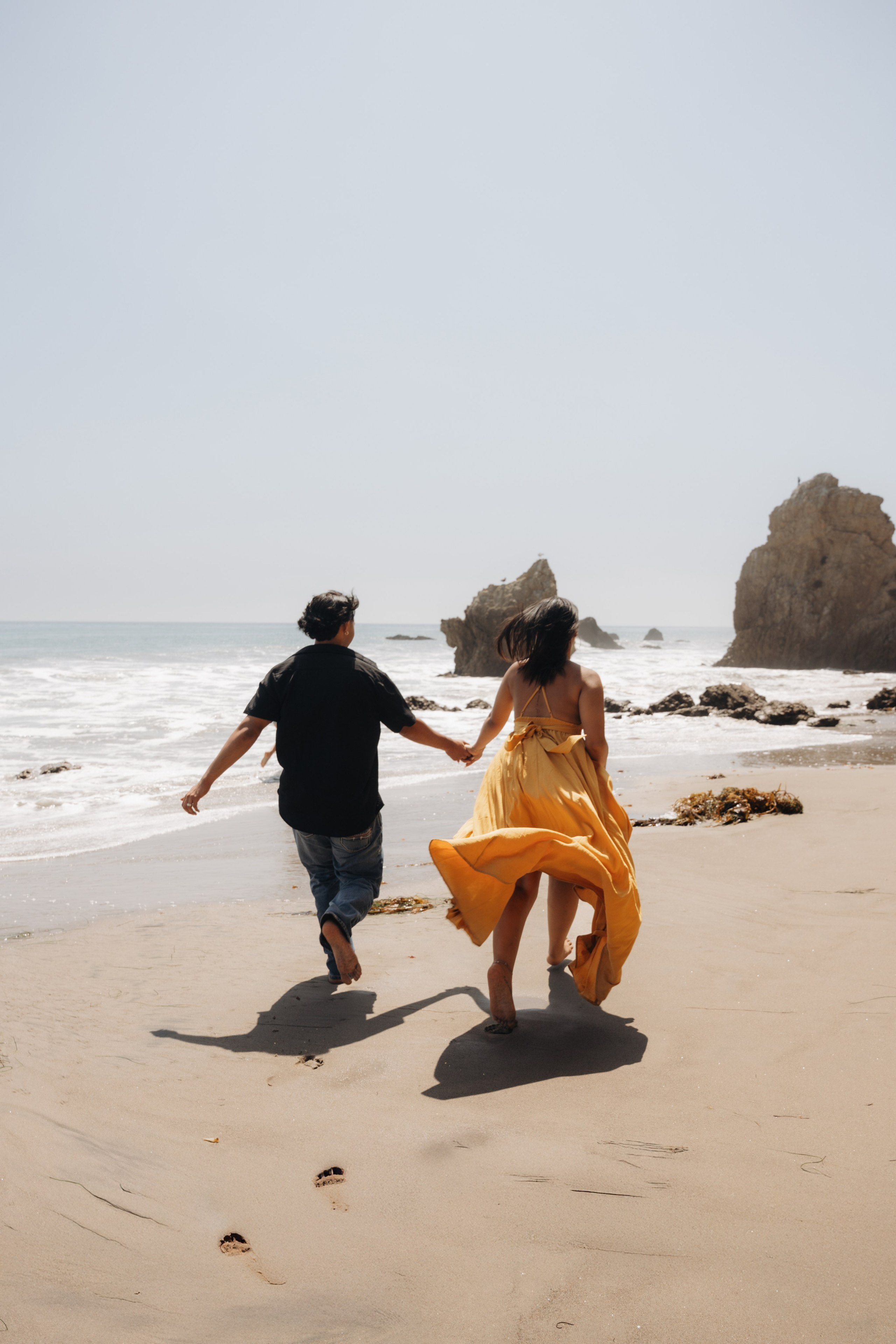 Love Story Photoshoot. Couples photoshoot.  Couples photoshoot at home. elopement photoshoot. Engagement Photoshoot. Santa Monica couples photographer. Los Angeles elopement photograoher