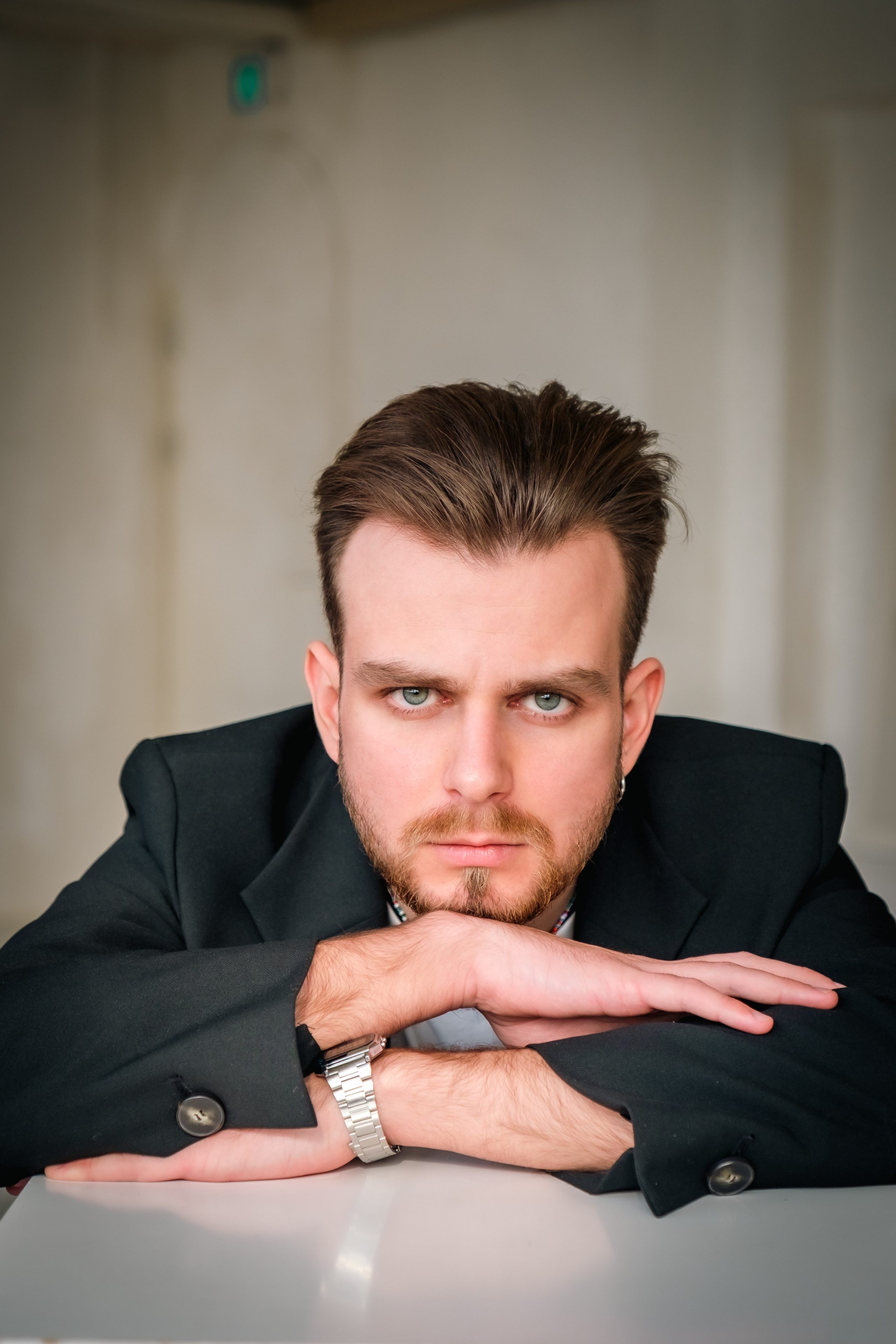 Men studio photography. Photographer in Seoul Dobrokvashina Natalya