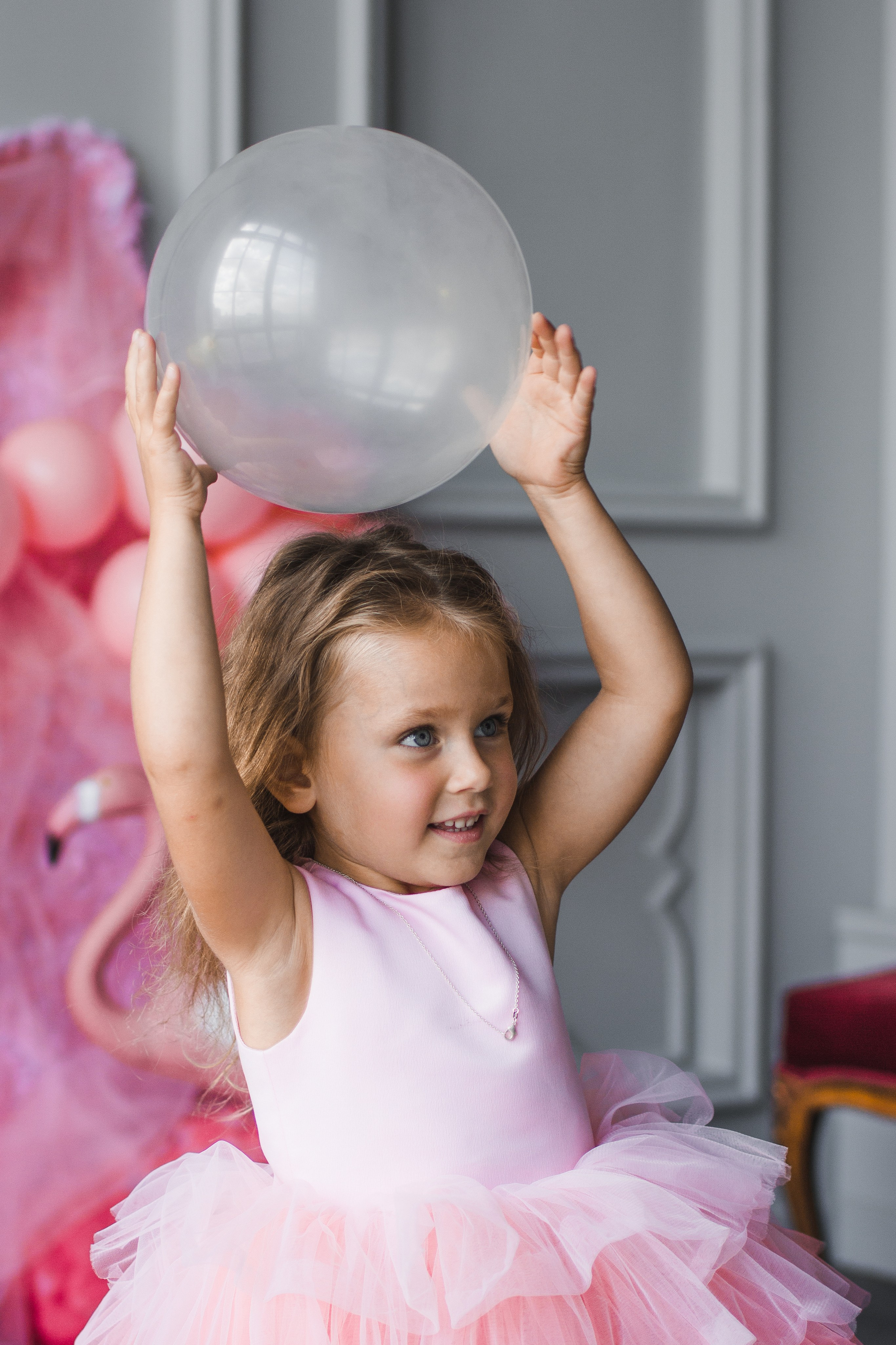 OH LA LA decoration studio. Photographer Vladmir Gladkov