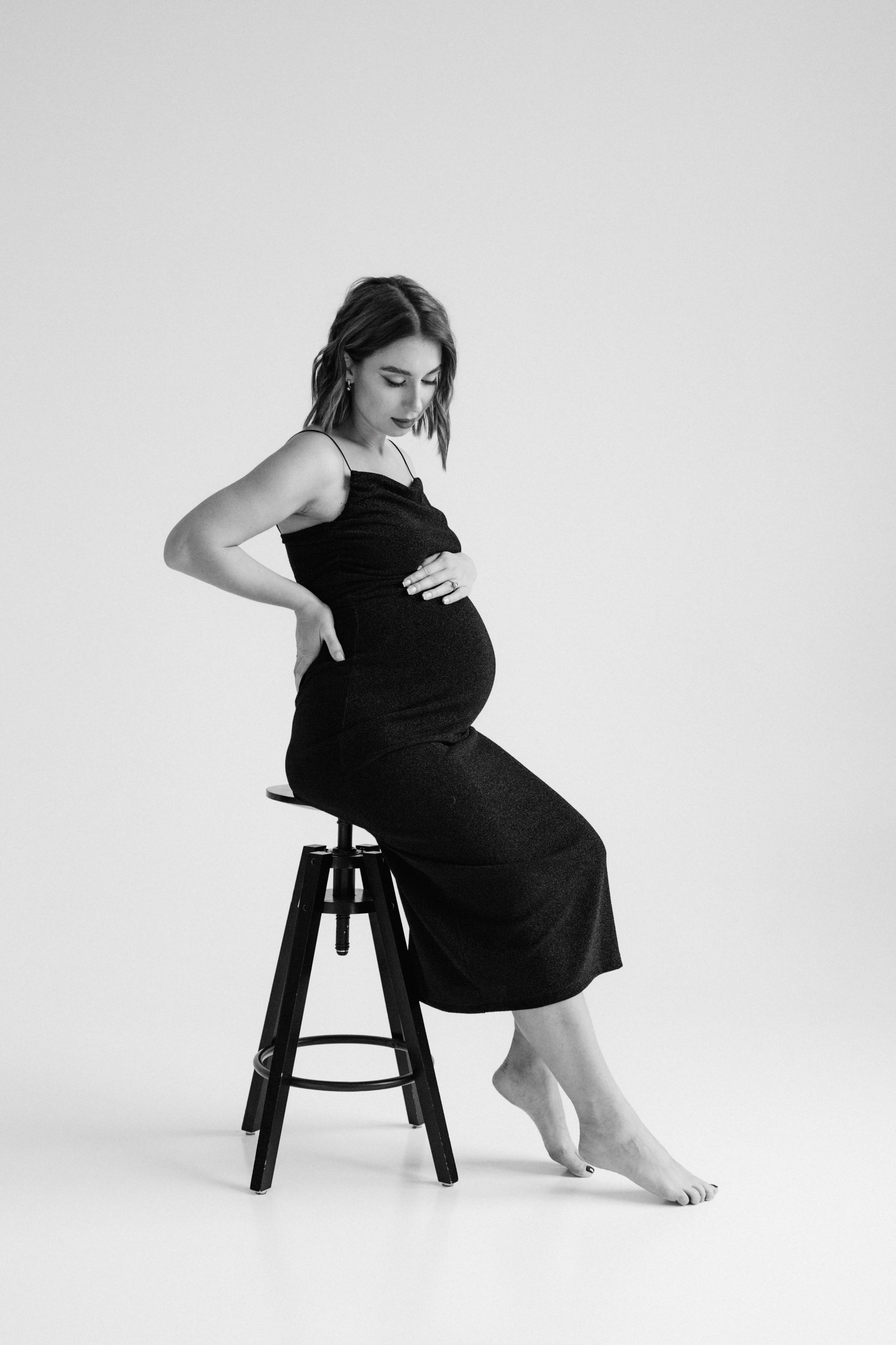 Pregnancy. Photographer in Milton Keynes, Northampton & London — Wedding, Family & Portrait Photography