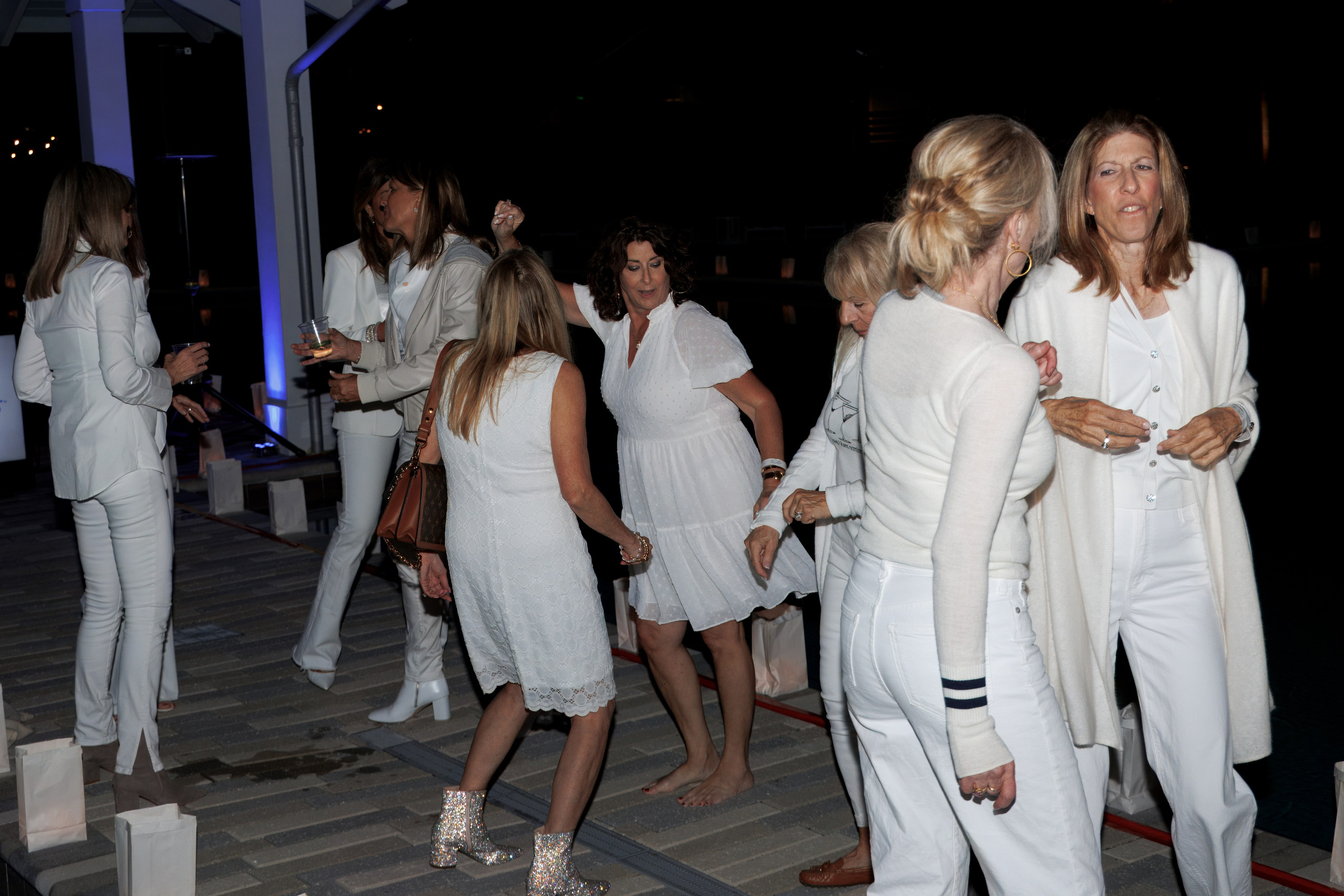 The Isles White Party. Out and About 239
