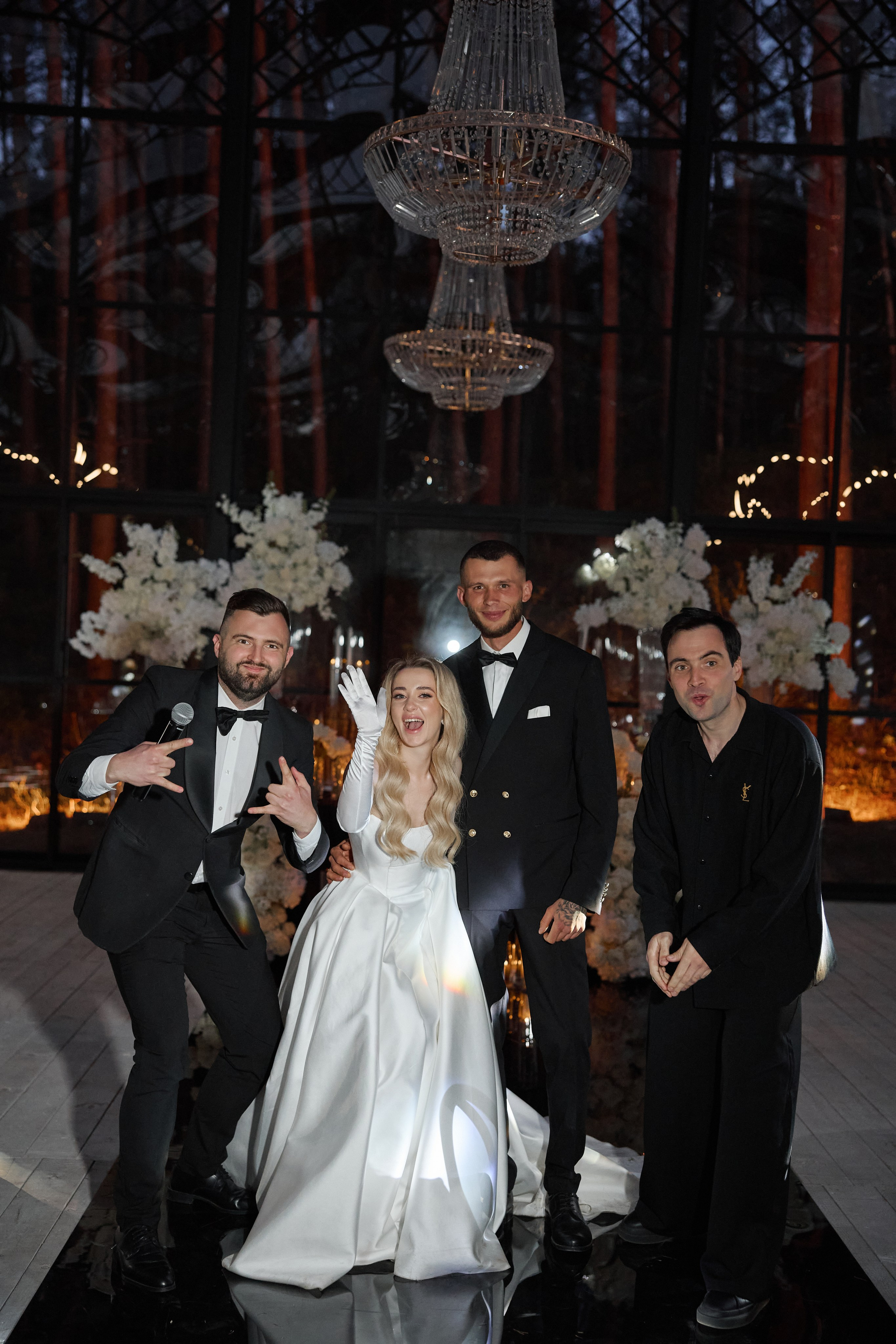 Natalia & Roman. Dworek przy lesie. Fotograf ślubny i rodzinny w Krakowie Yana Klymova