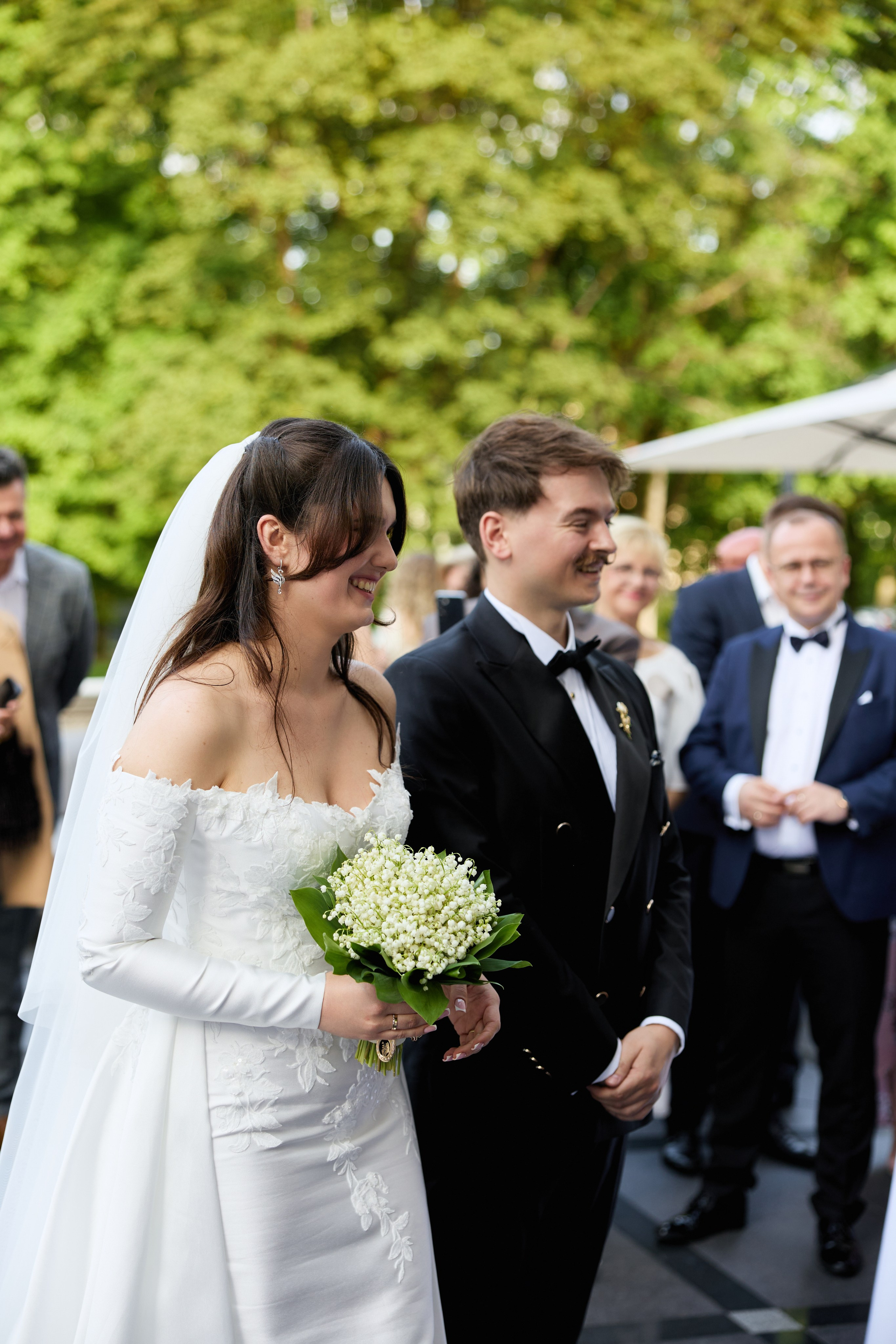 Wiktoria & Kacper. Pałac Goetz. Fotograf ślubny i rodzinny w Krakowie Yana Klymova