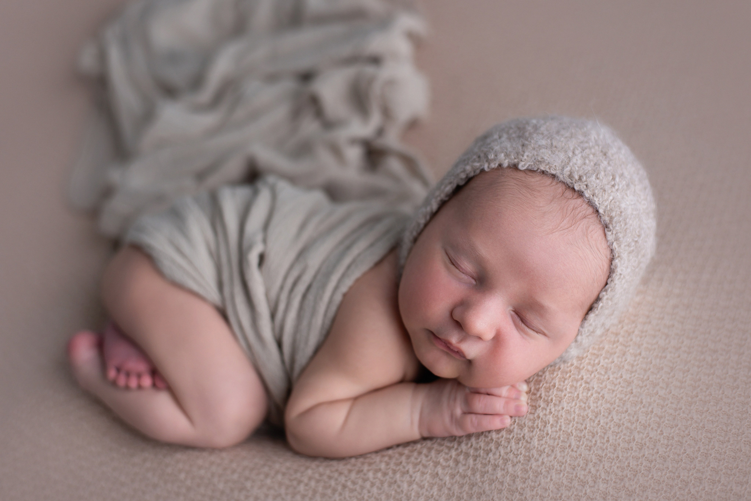 Kostya 9 days. In-home newborn photography Raleigh & area Katya Kulikova