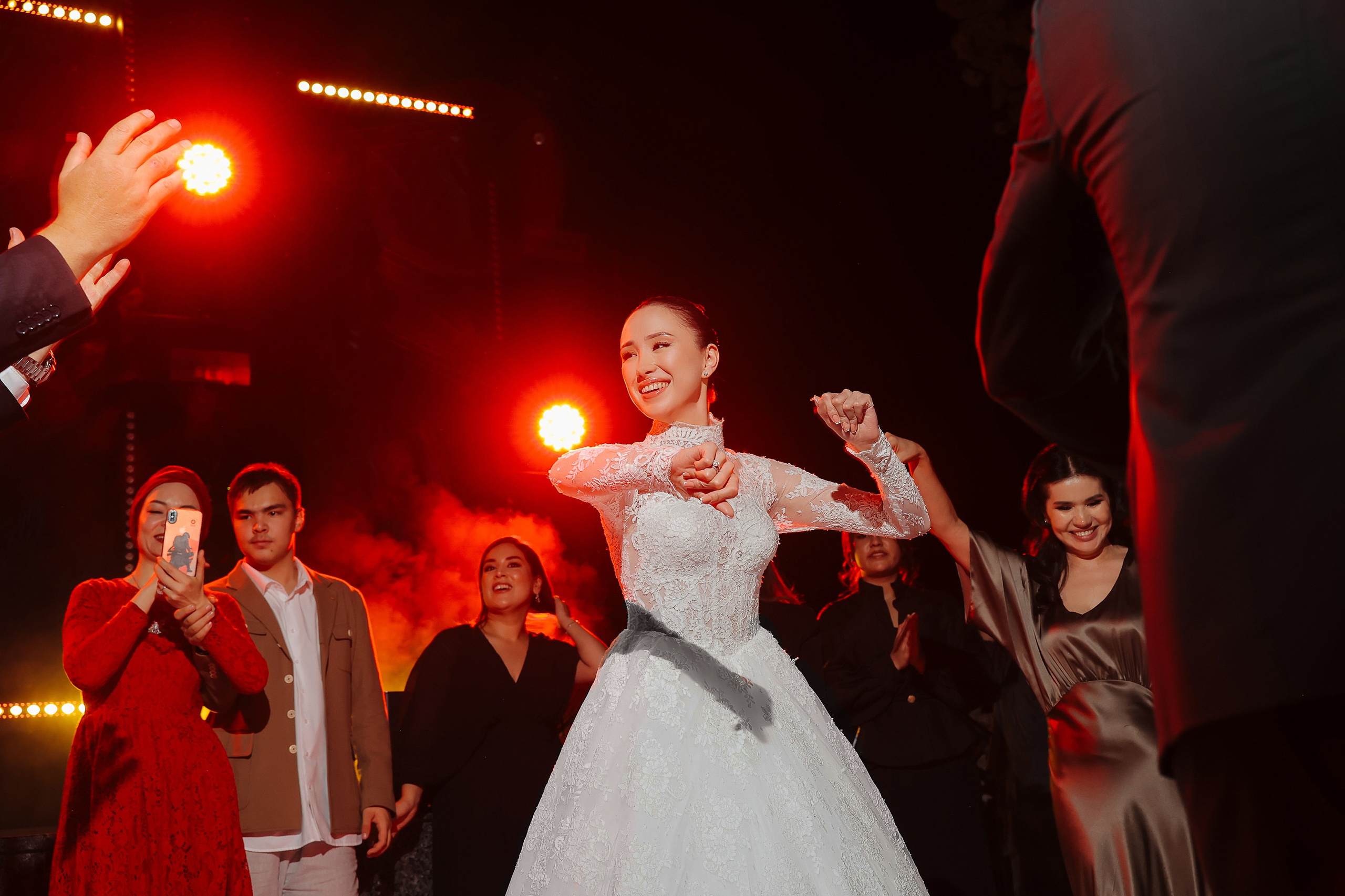 Даур & Хадия. Свадебный и семейный фотограф в Бишкеке Давлетбаев Талгат