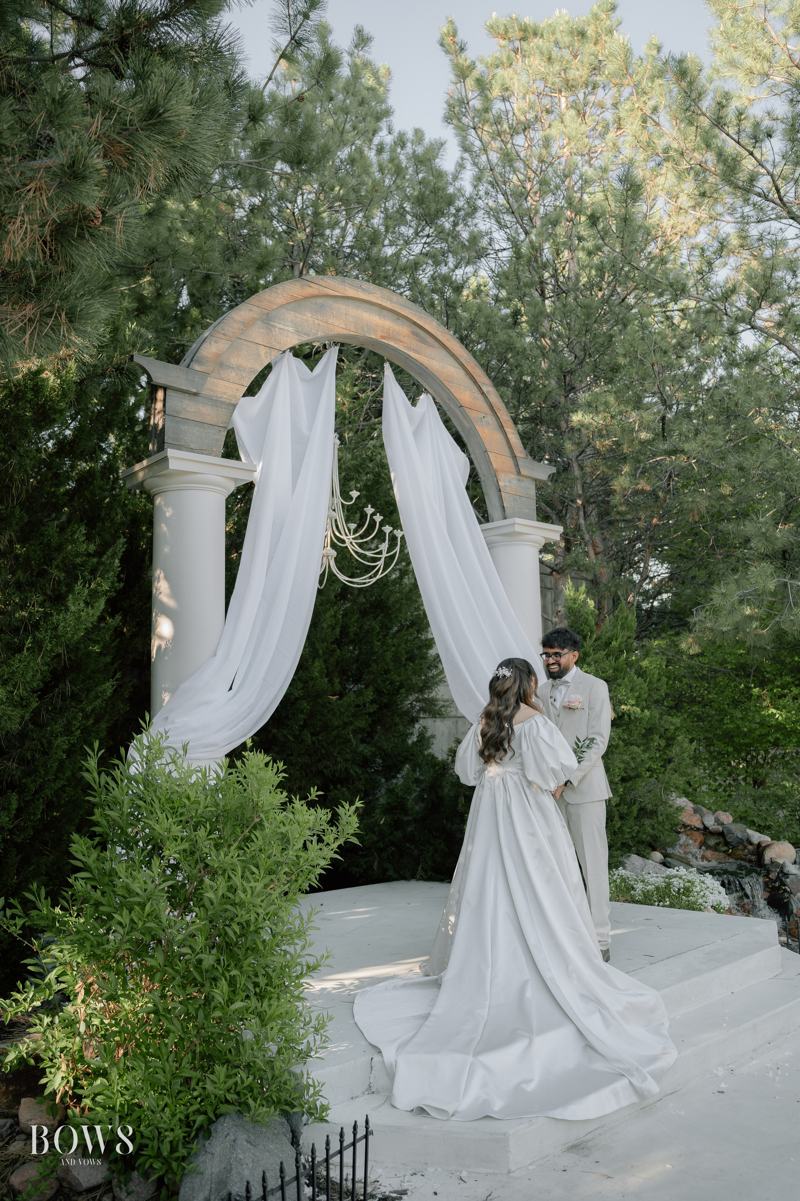 ARAVIND & MARISSA. WEDDING PHOTO COLOR GRADING