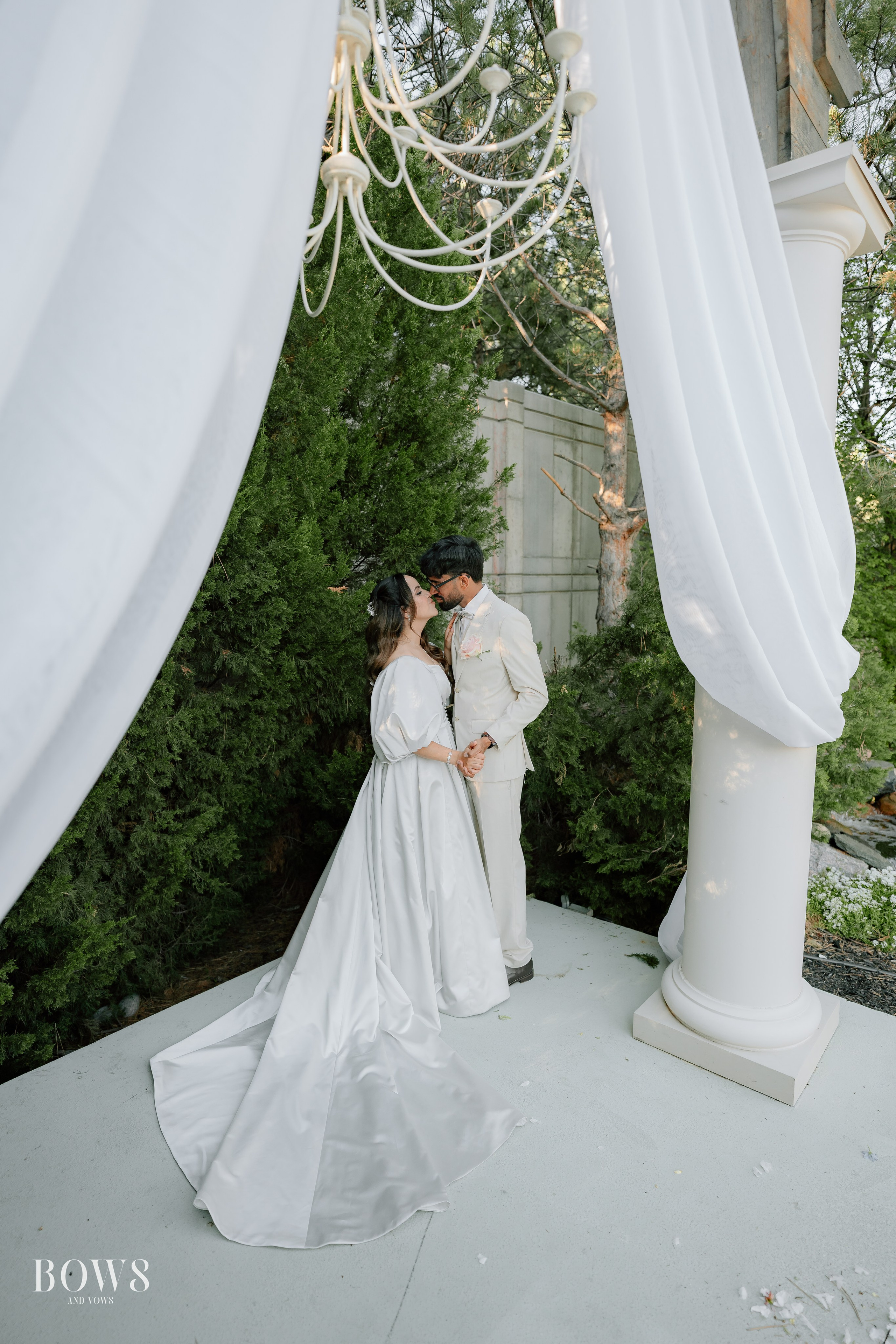 ARAVIND & MARISSA. WEDDING PHOTO COLOR GRADING