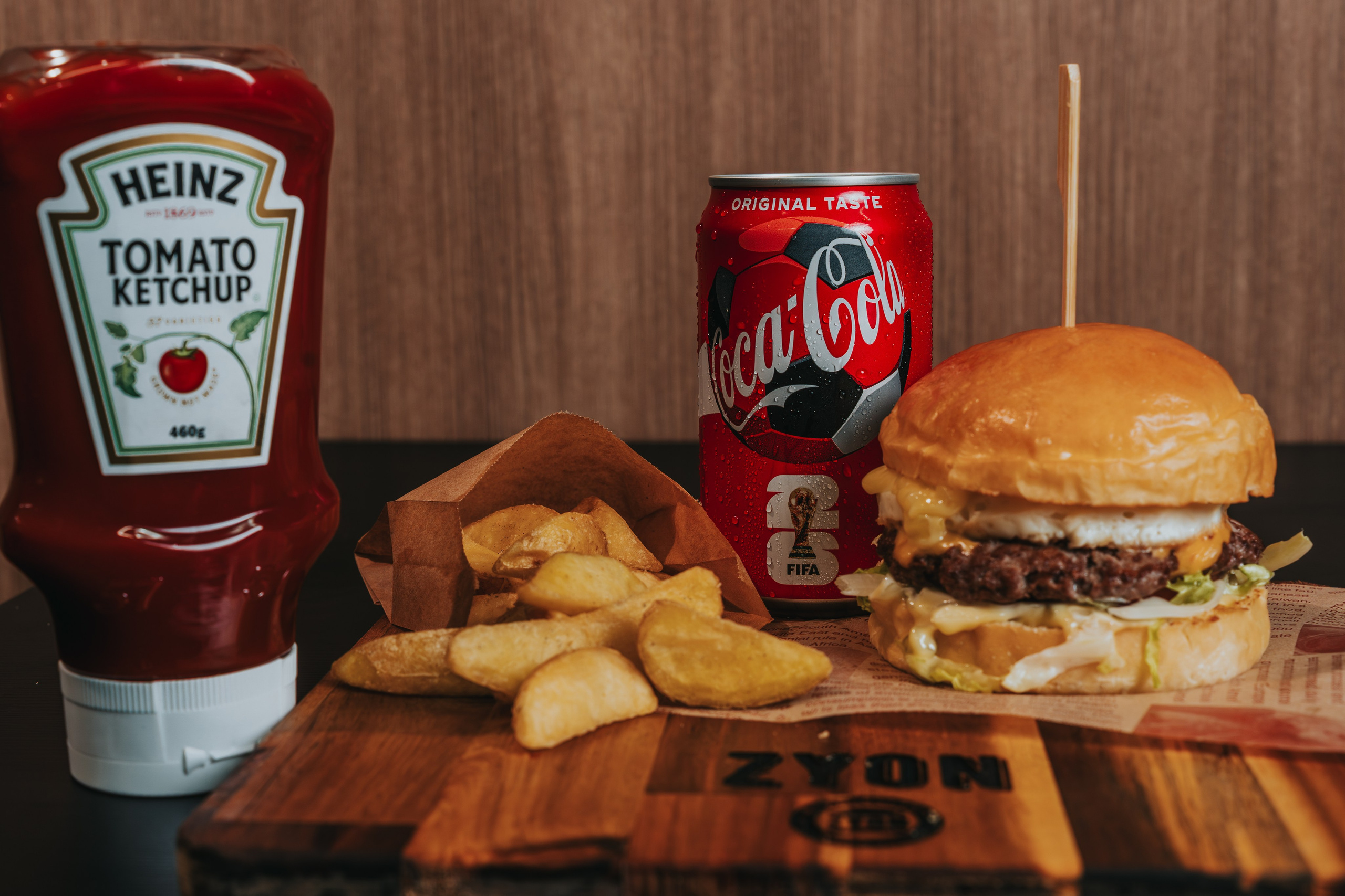 ZYON. Emerson Fukura