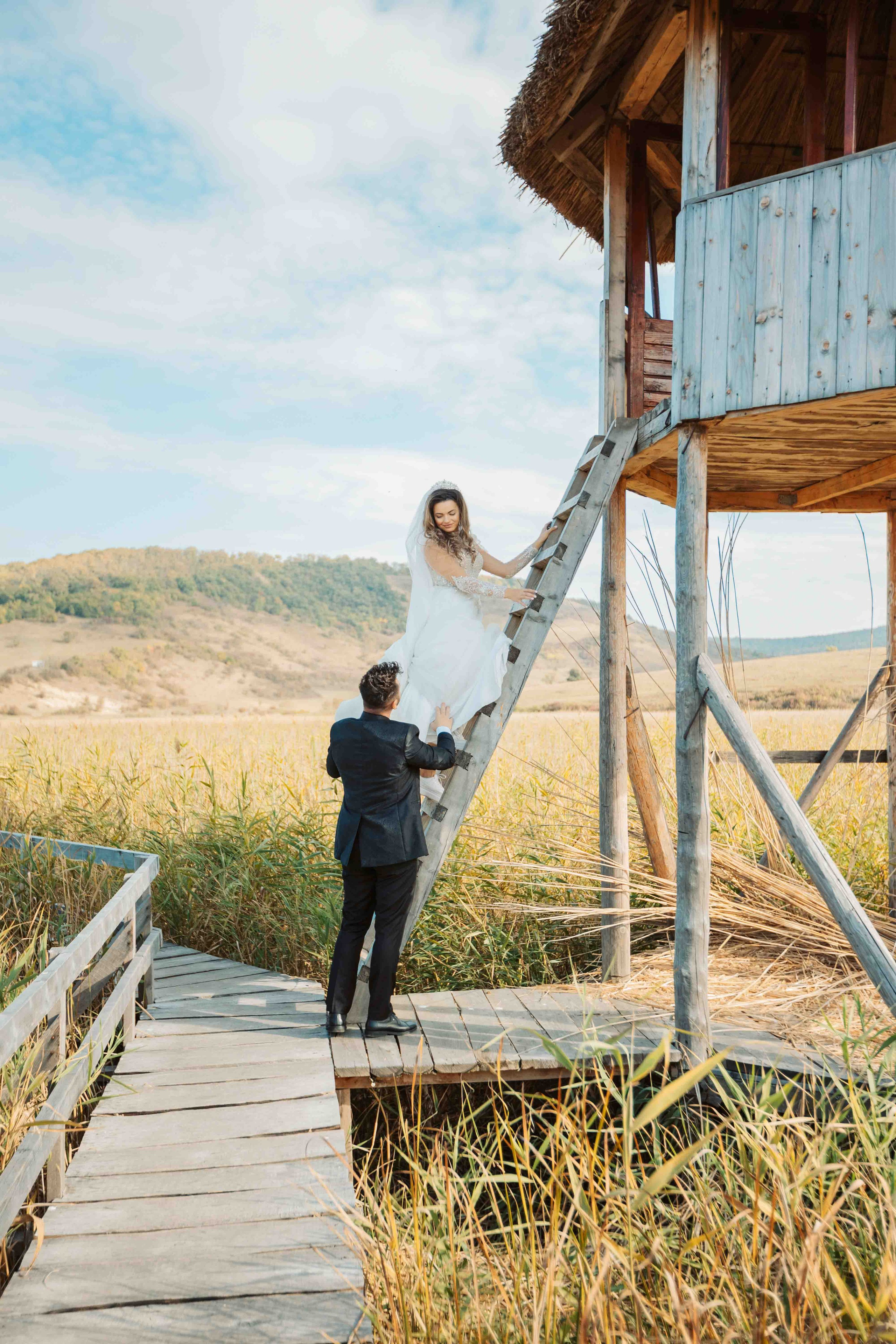 TRASH THE DRESS — Emanuela & Emanuel. Contrast Studio