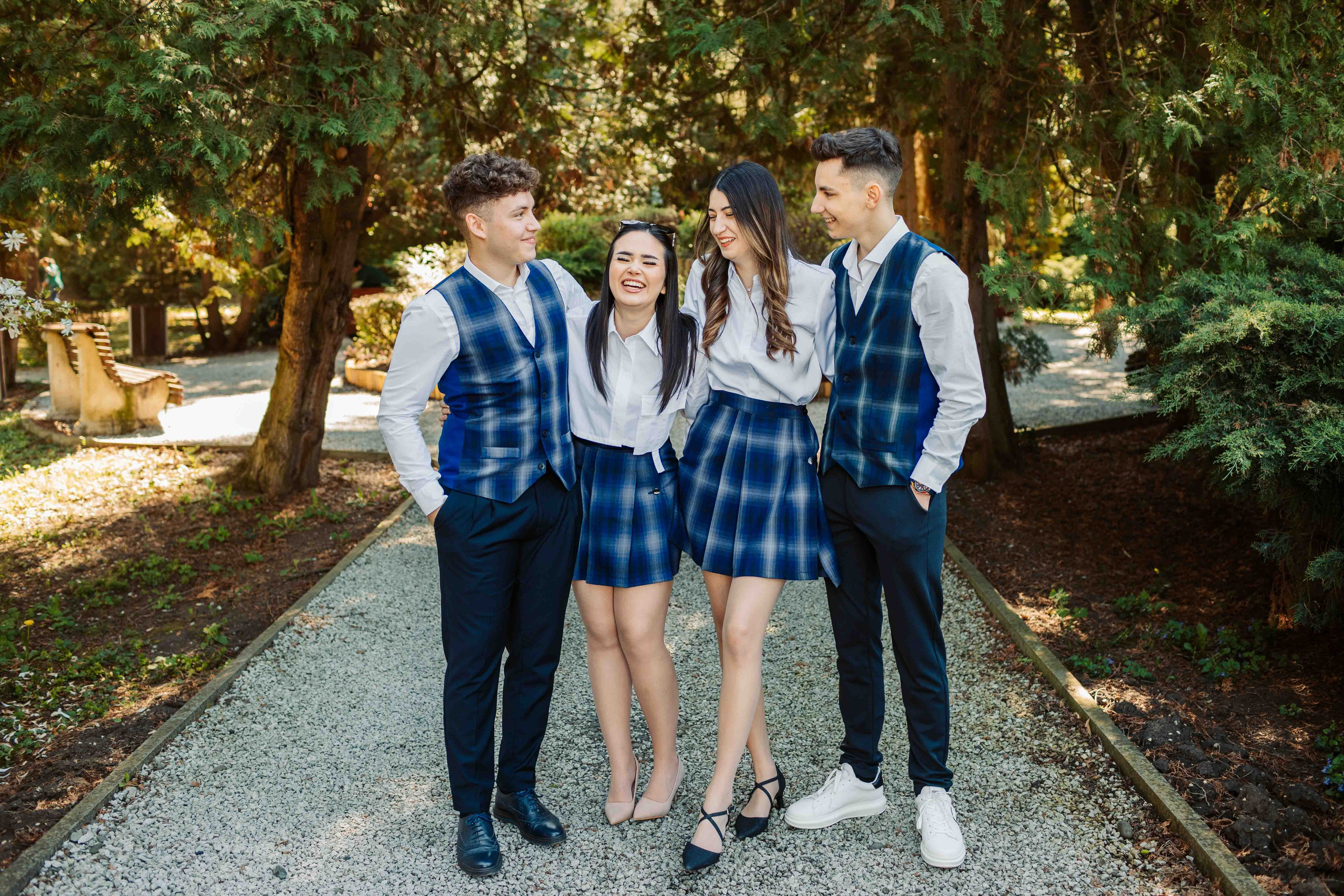 12C — Unirea. Contrast Studio