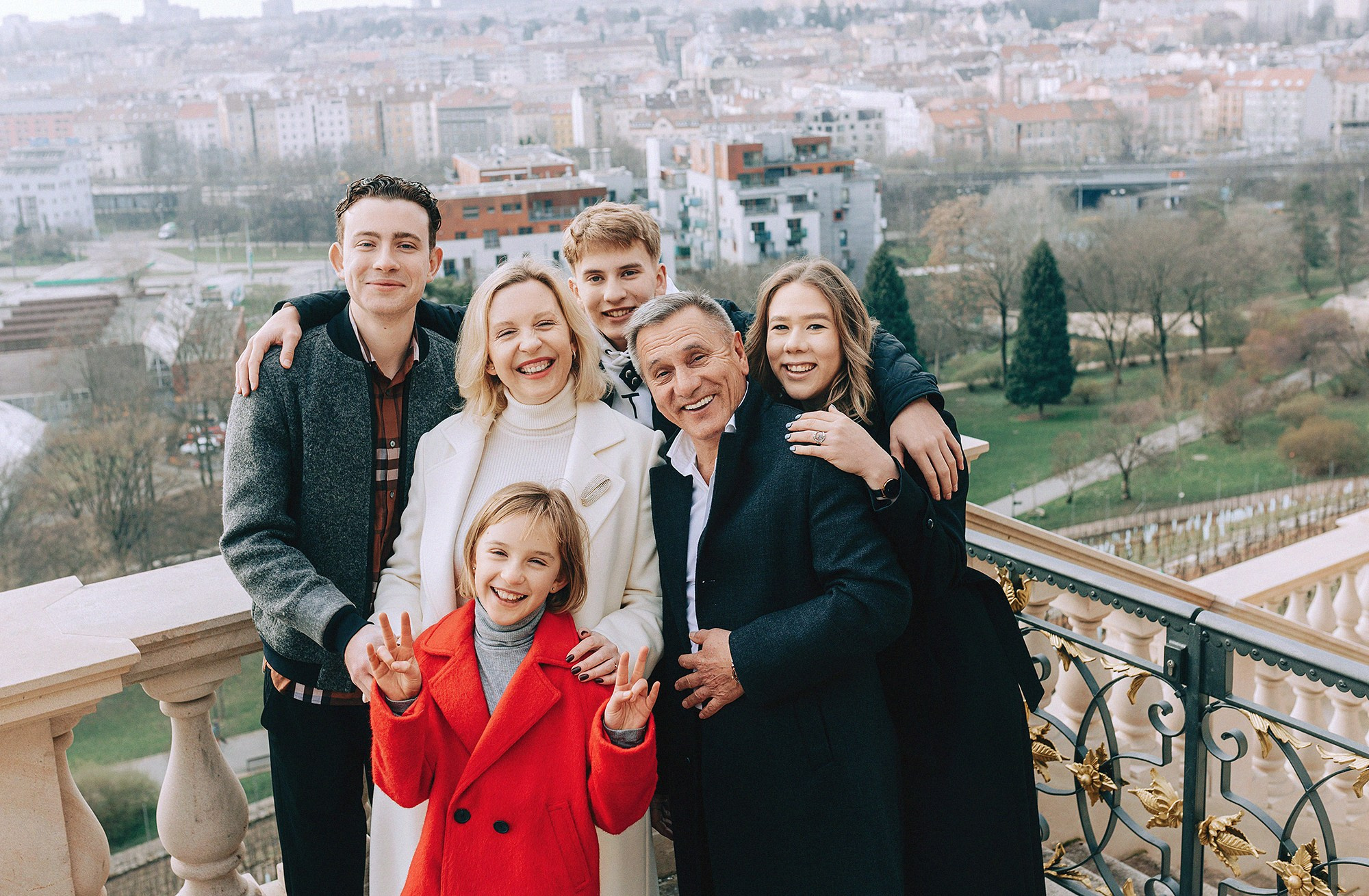 Наталья с семьей. Family and wedding photographer in Prague Natalia Fedori