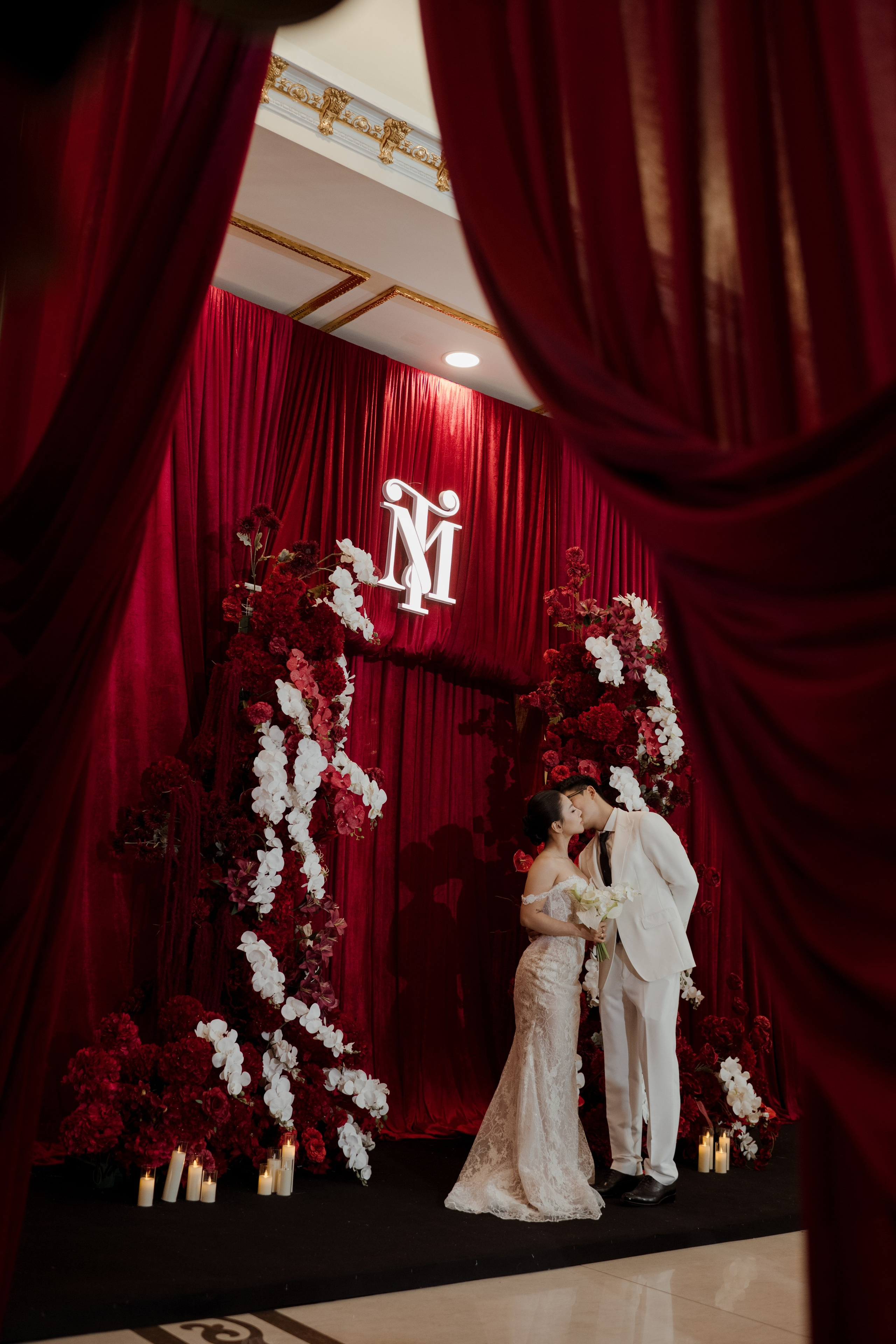 Man + Thu | Photojournalism. BenColor Studio