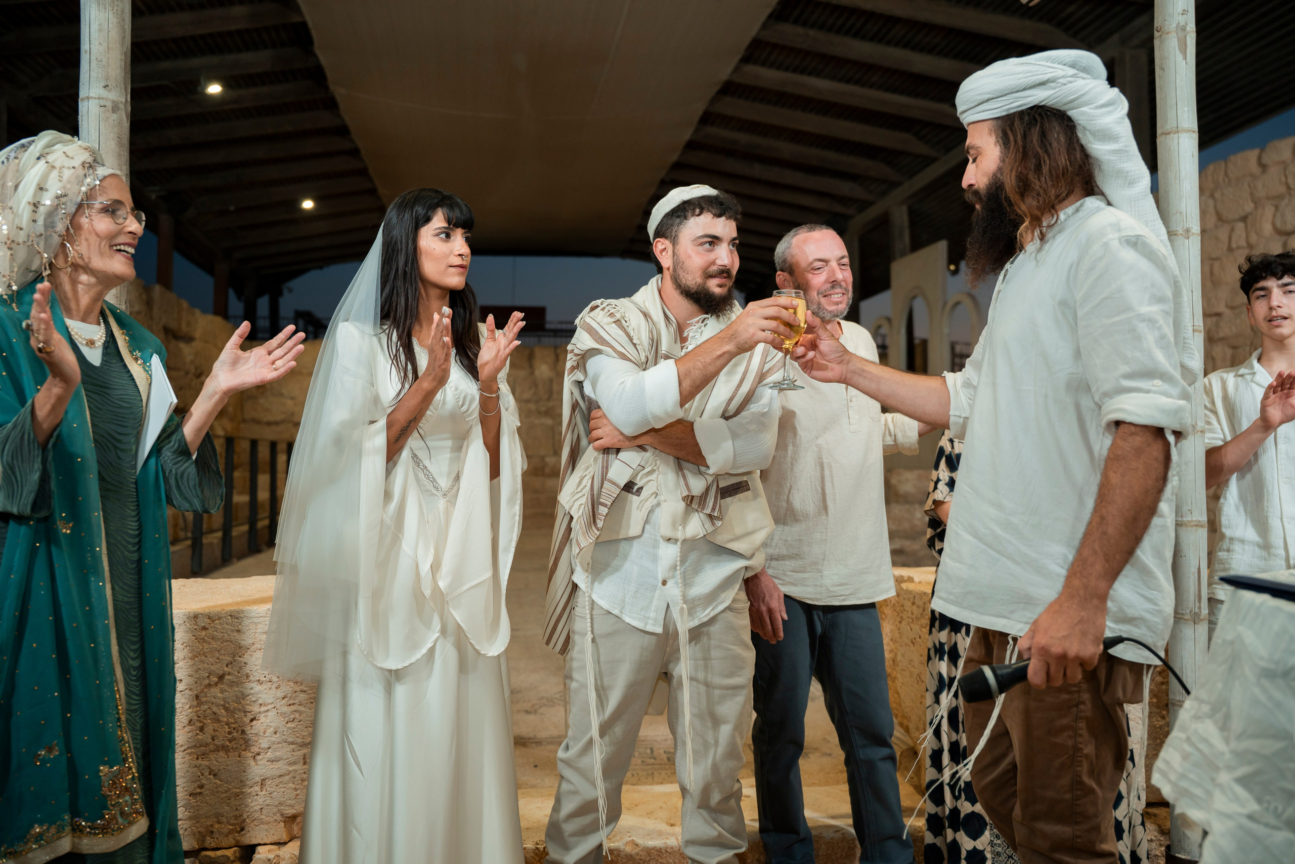 עדן ושלהבת. יוסף מזרחי צילום חתונה, ברית וזוגיות. צלם מקצועי שאוהב להוציא אתכם הכי יפים ברגעים הכי מרגשים