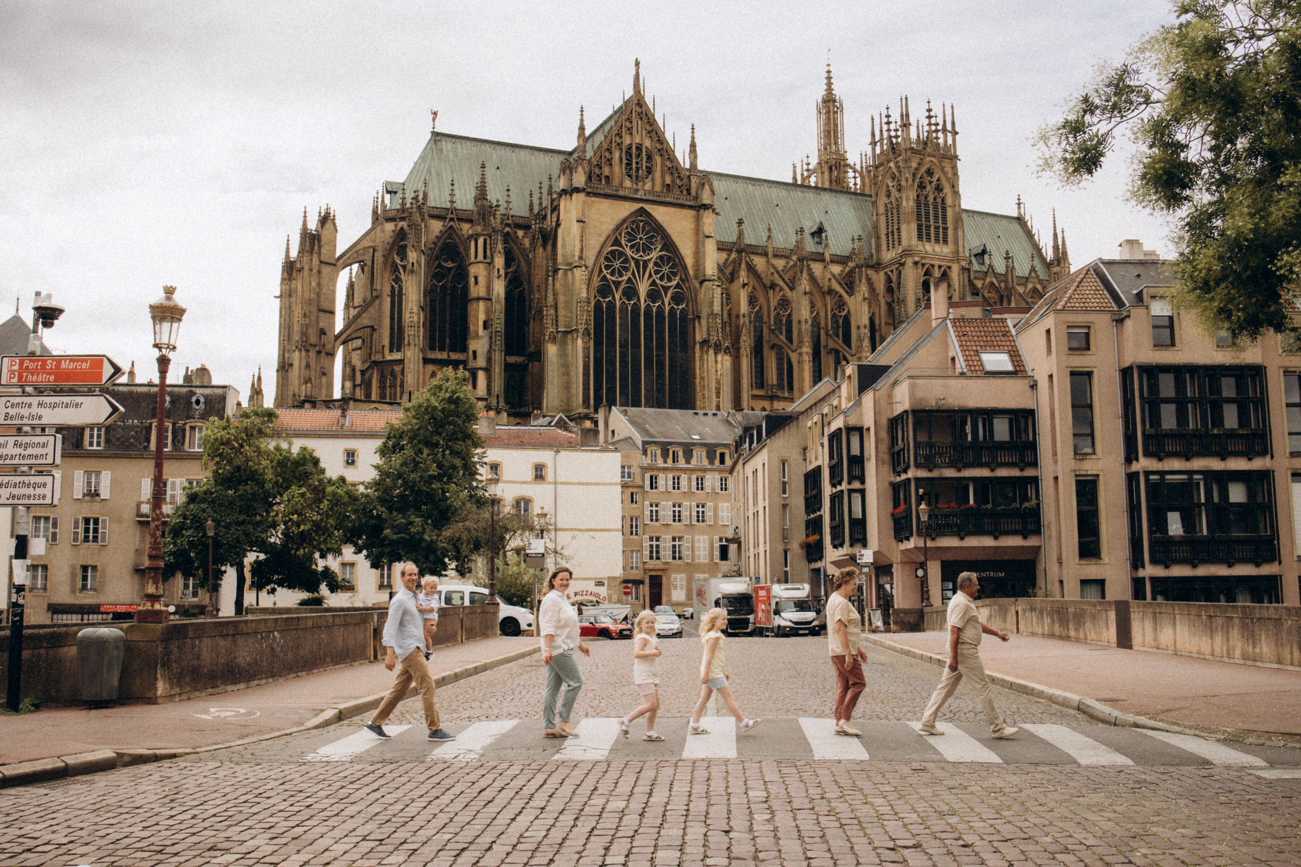 FAMILLE. Je suis Olga, votre photographe de famille à Metz et dans toute la France