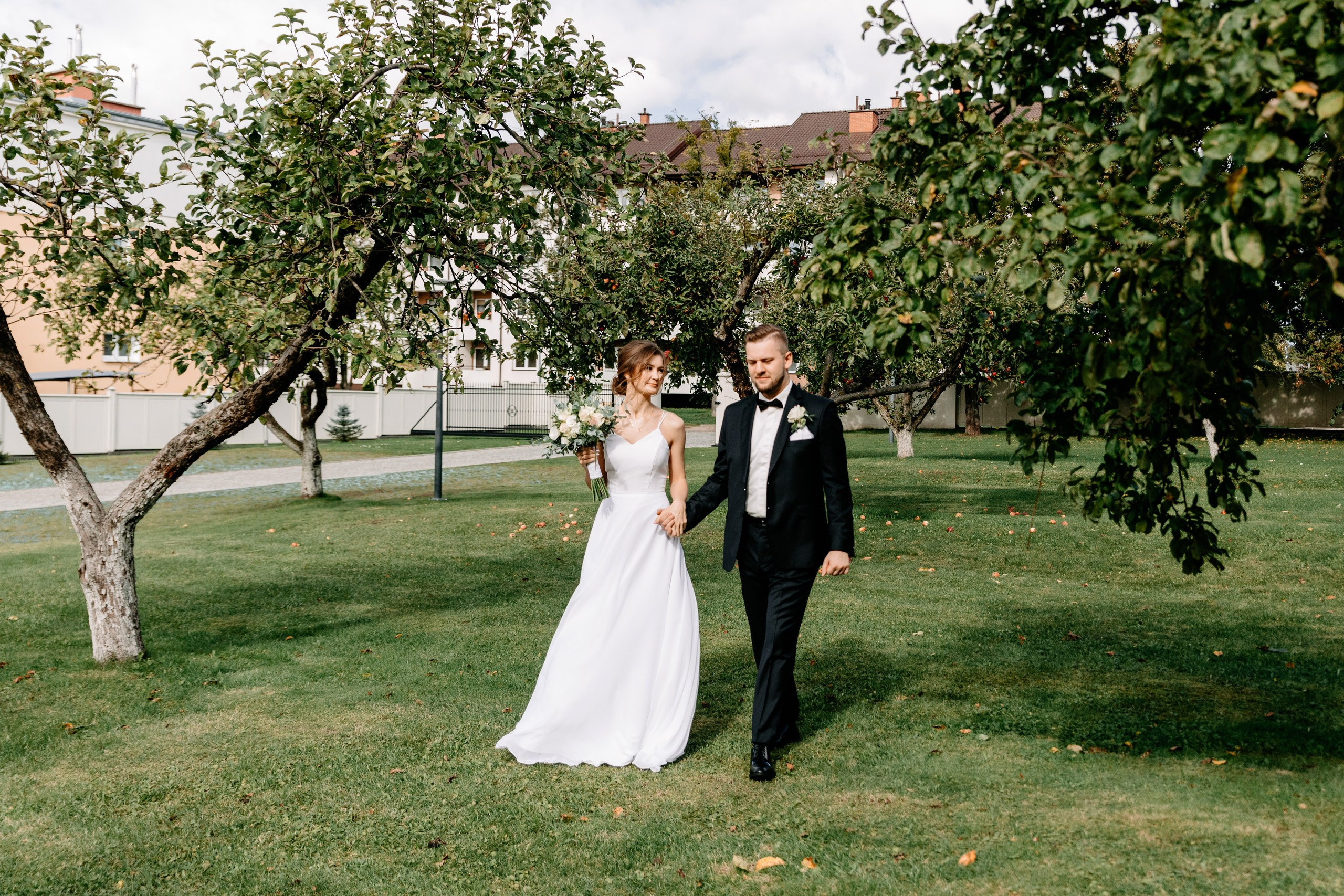 Inessa ♡ Michał. Fotograf Ślubny Warszawa - Sesje Biznesowe Rodzinne Eventy