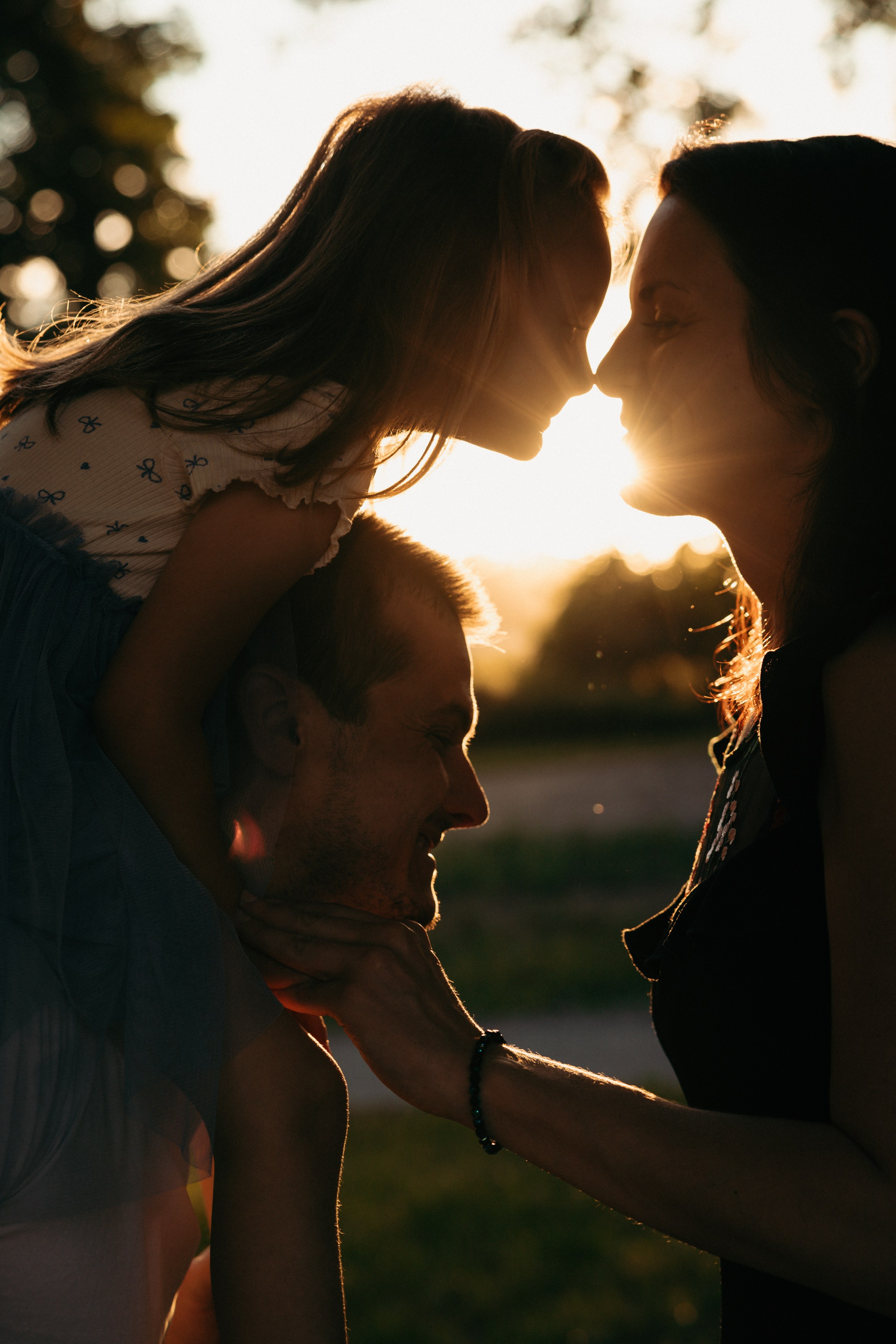 Family in the Park. Rodinná, těhotenská, newborn a lifestyle fotografka v Písku Oxana Telupilova
