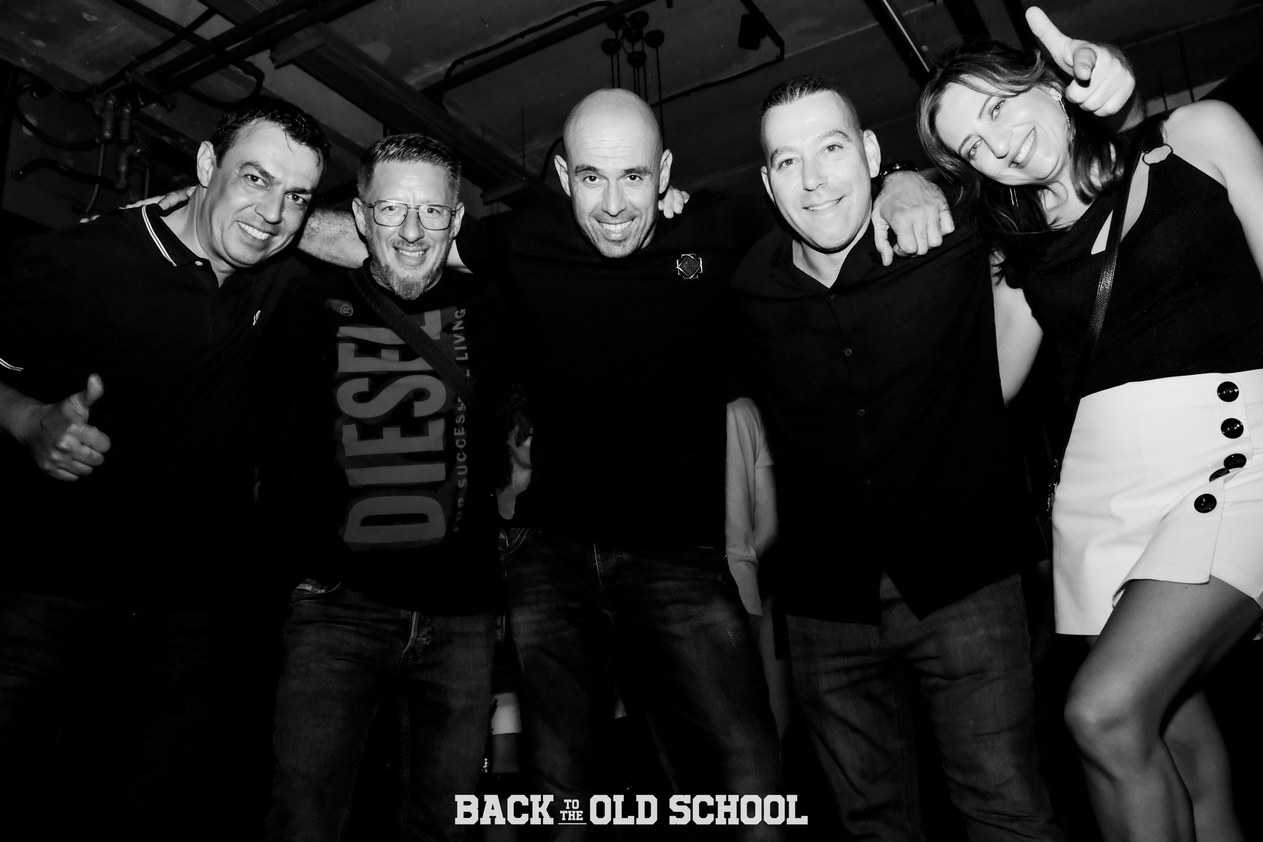 Back to the old school. Middle East Photo Agency — Photography & Event Magnets — סוכנות צילום והדפסת מגנטים לאירועים