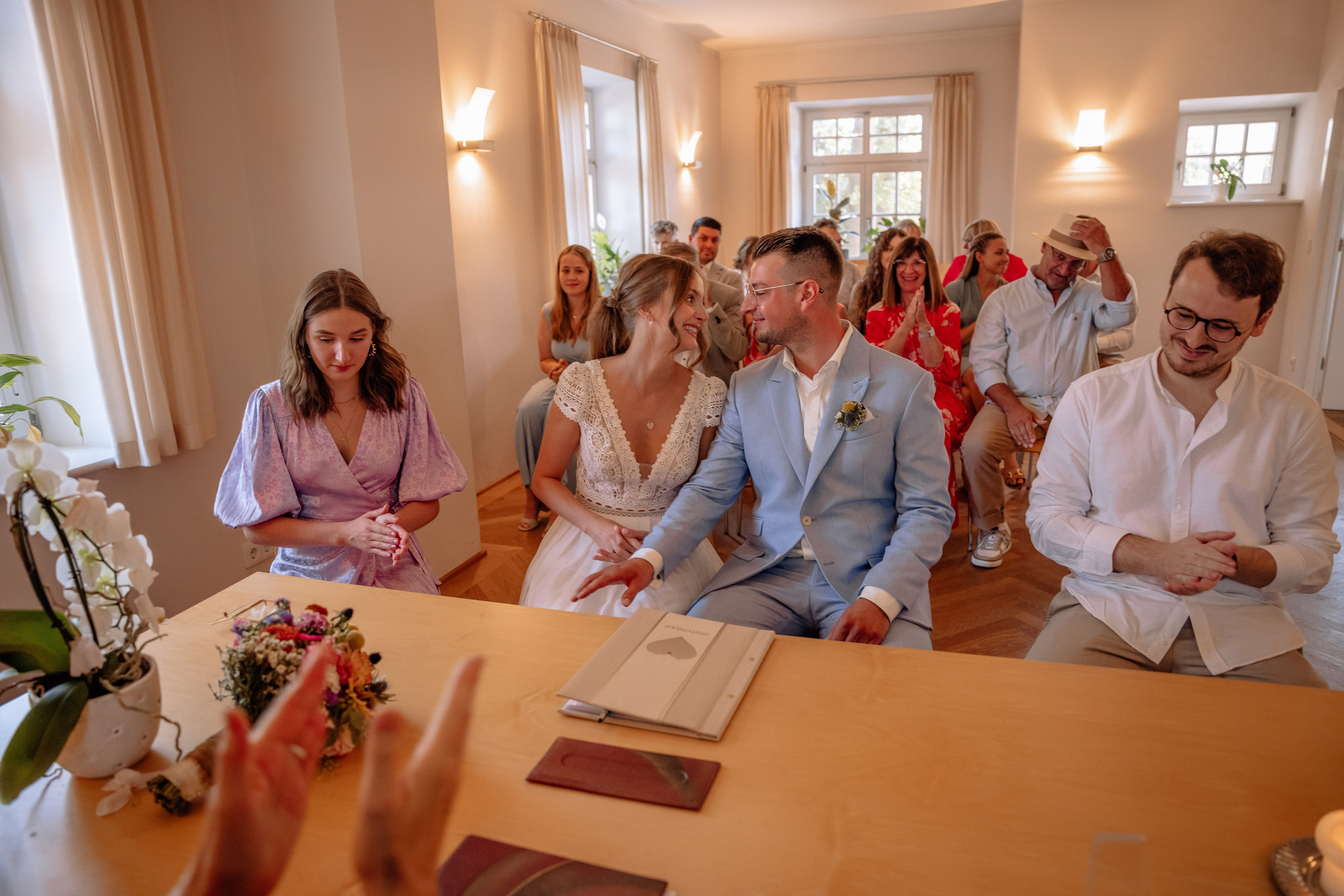 Gilching: Vanessa und Maxi. Hochzeitsfotograf München Taufe Familienfotograf Tanja Mauke