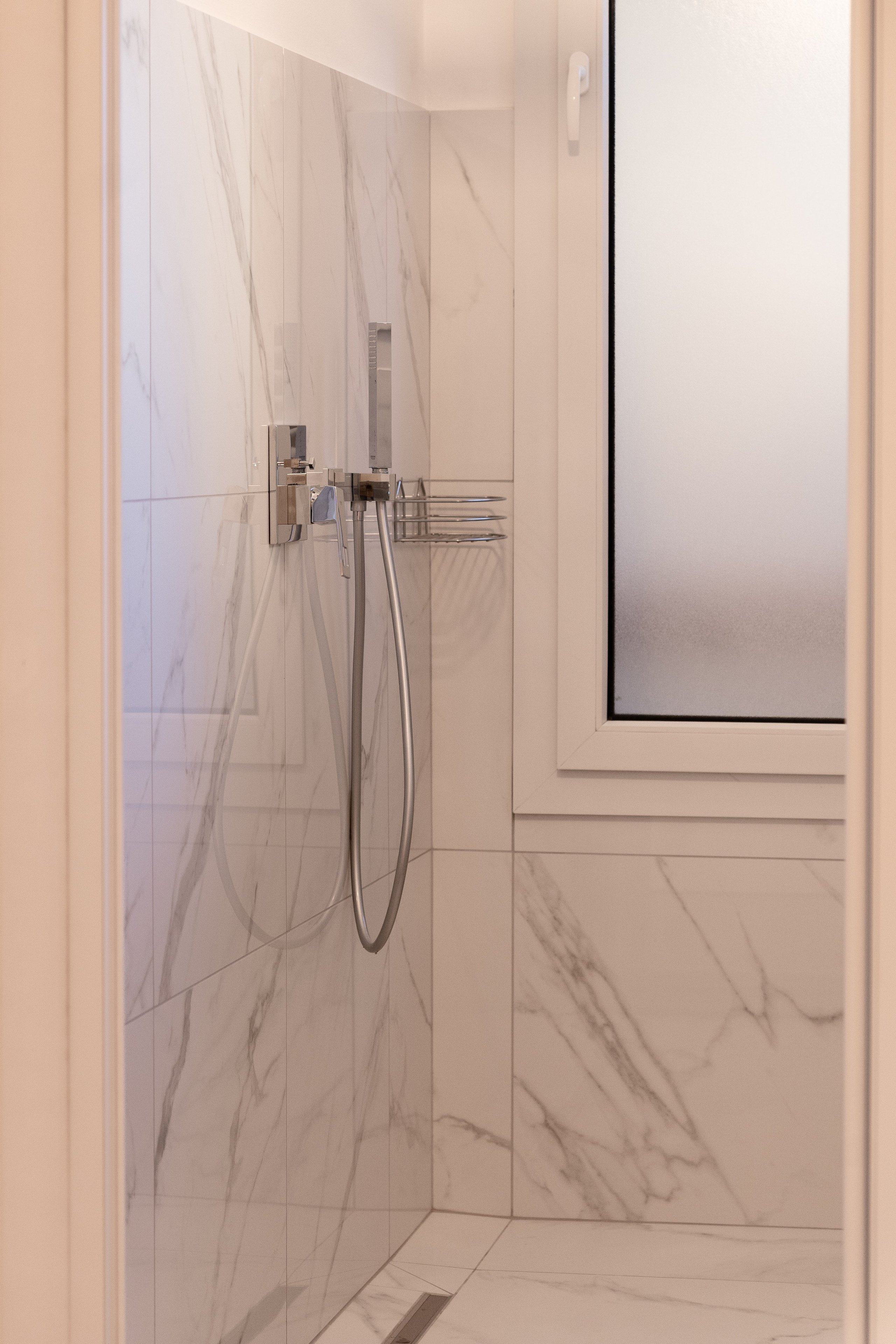 Lake Maggiore apartment. PHOTOGRAPHER IN ITALY