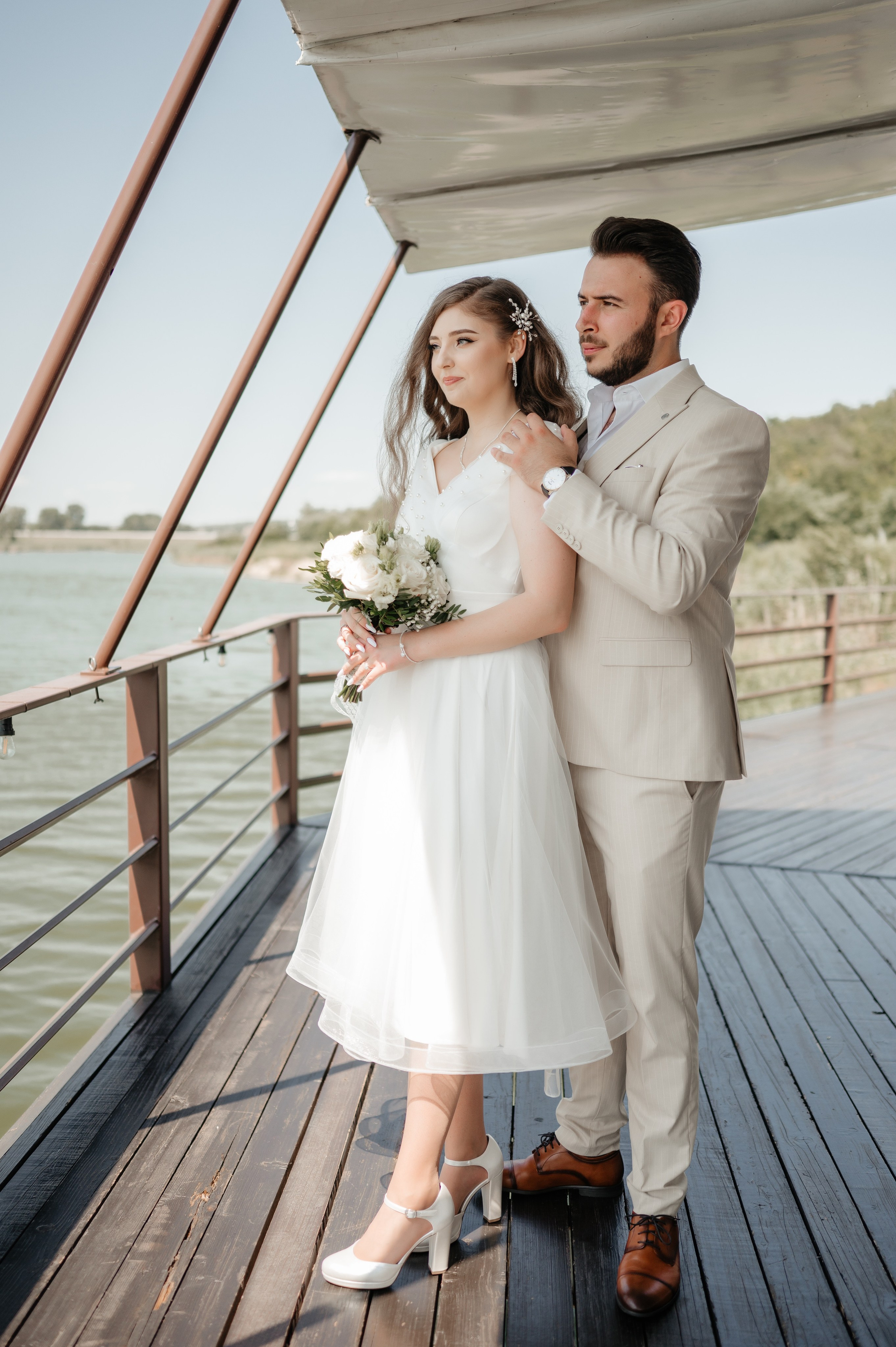 Cununie civila in aer liber si sedinta foto de cuplu. Proud Vision Weddings | Wedding Photography & Film — Servicii profesionale Foto Video Nunta Iasi