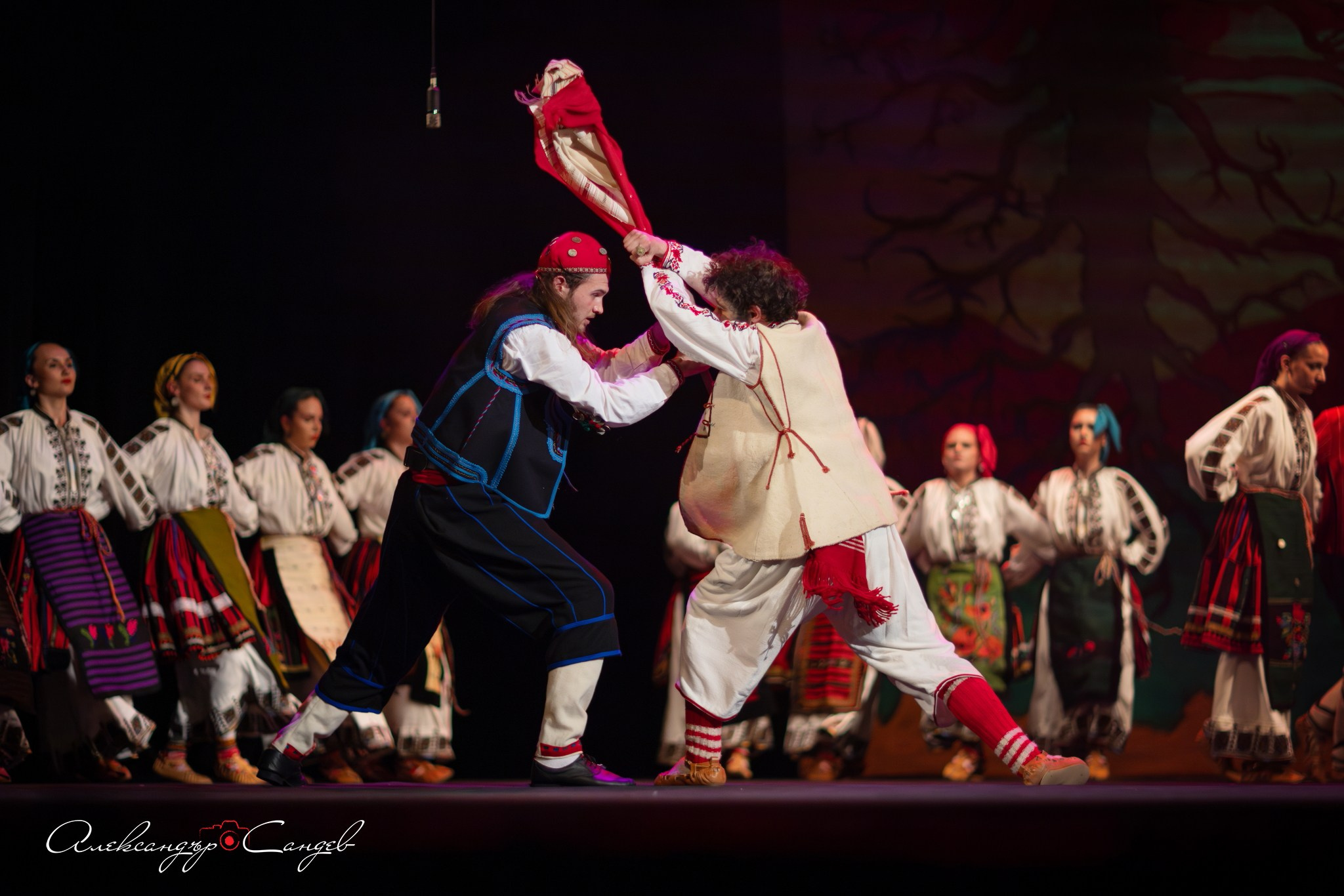 „Змейова сватба“, спектакъл на представителен ансамбъл „Шевица“ - 28.03.2026 -. Александър Сандев - website