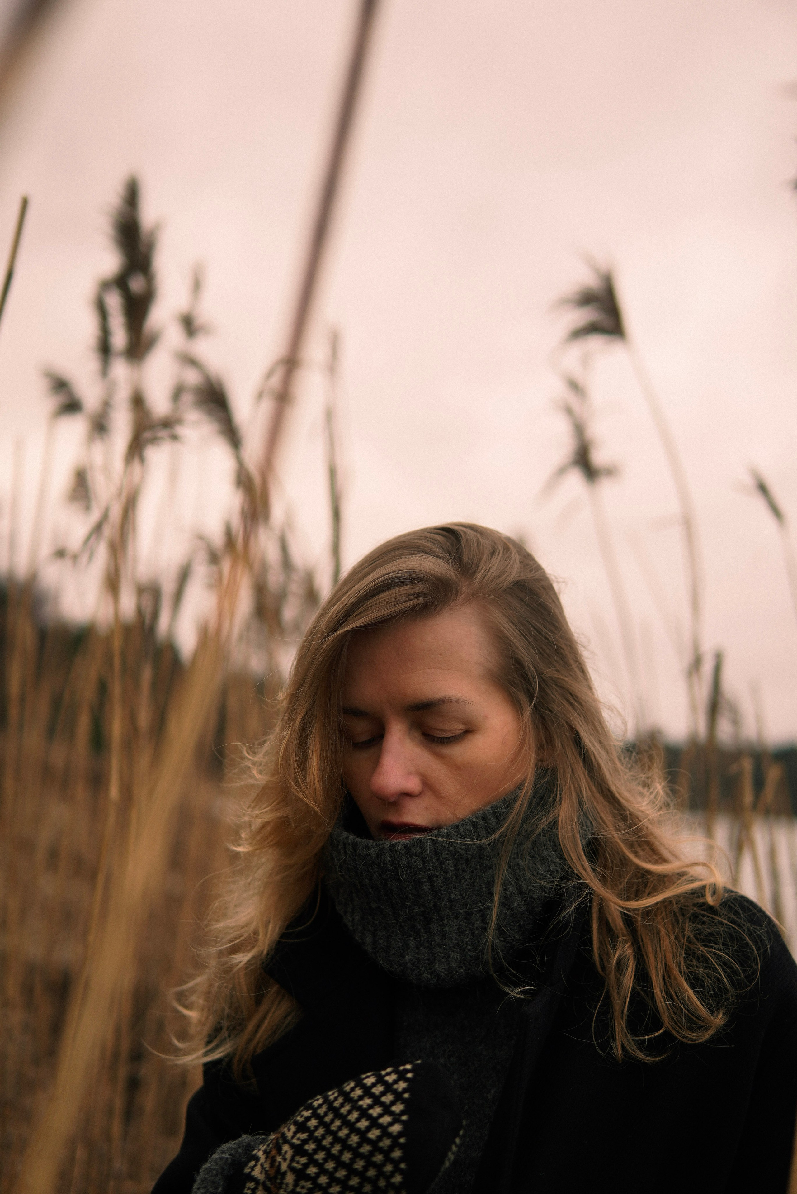 Rannal. Meeste ja naiste fotograaf Tallinnas Anna Sipari