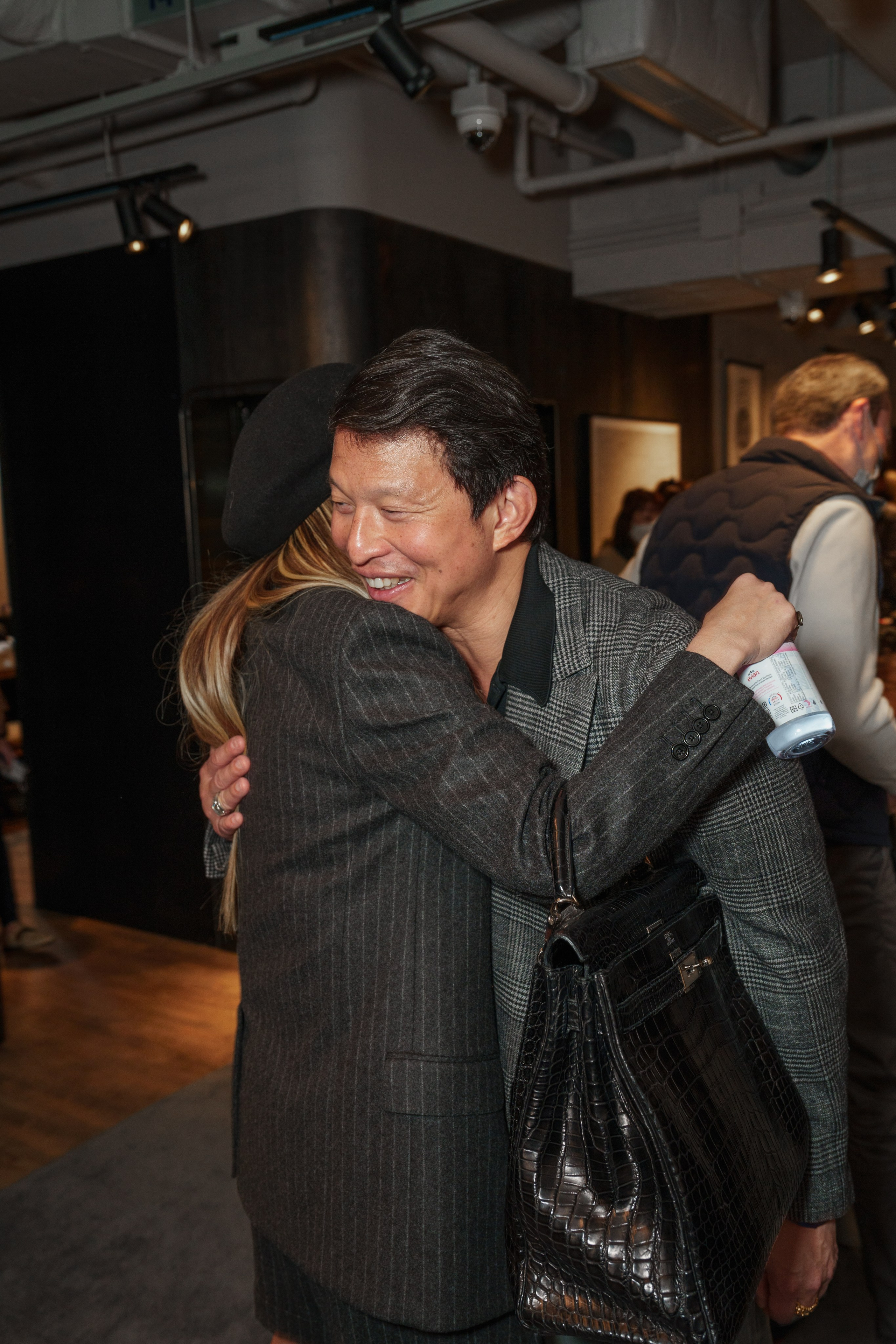 WATCHBOX. ФОТОГРАФ В ГОНКОНГЕ (СВАДЬБЫ, FASHION, СЕМЕЙНЫЕ, МЕРОПРИЯТИЯ, ФОТОПРОГУЛКИ)