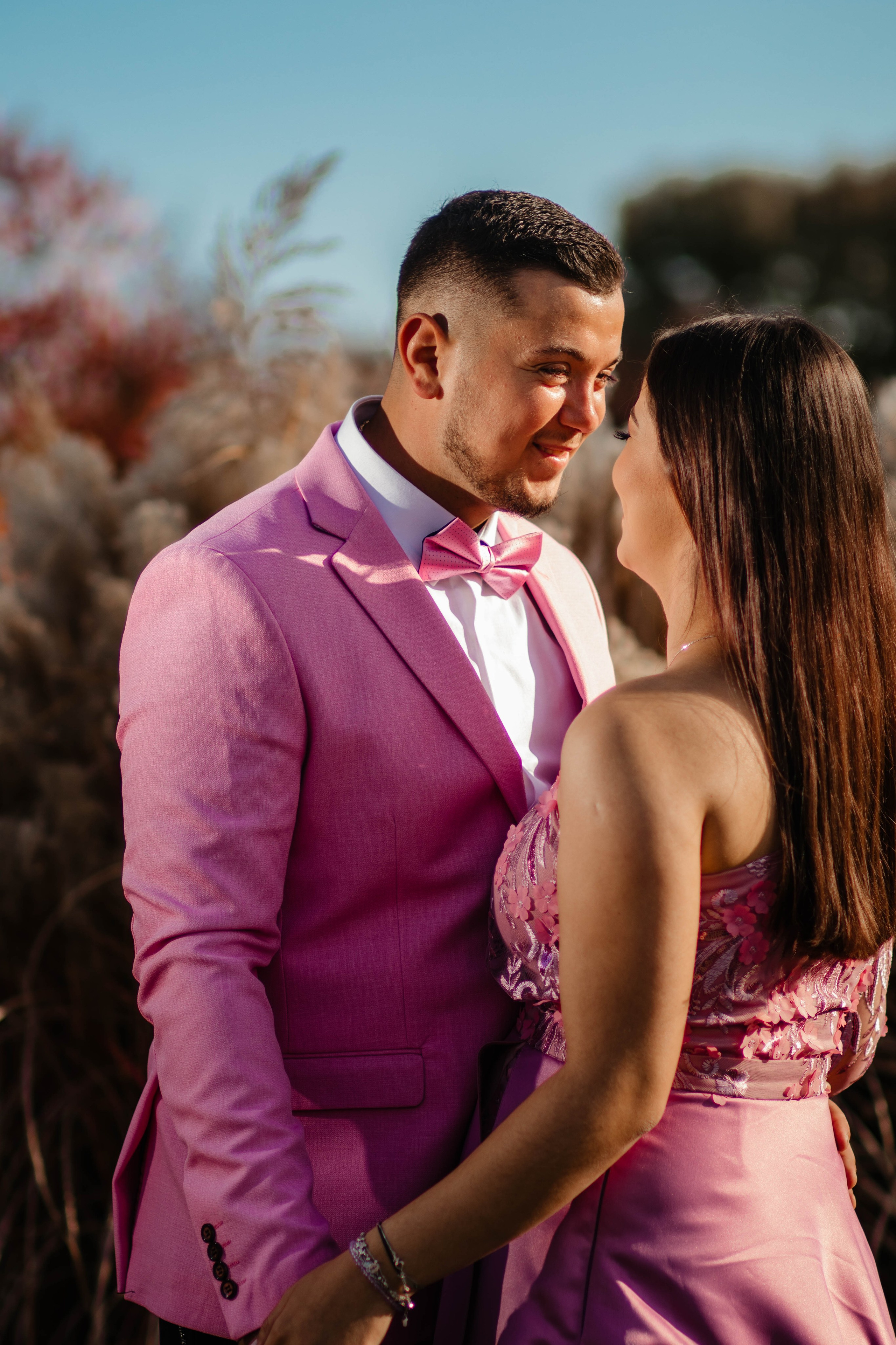 Nicoleta & Florin. Fotograf si videograf — evenimente si studio