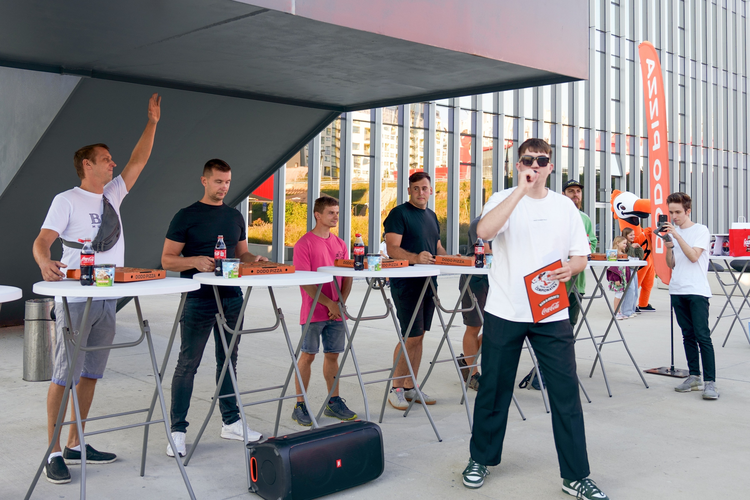 Dodo Pizza Picų Valgymo Čempionatas!. Elina Sapiega fotografė Vilniuje