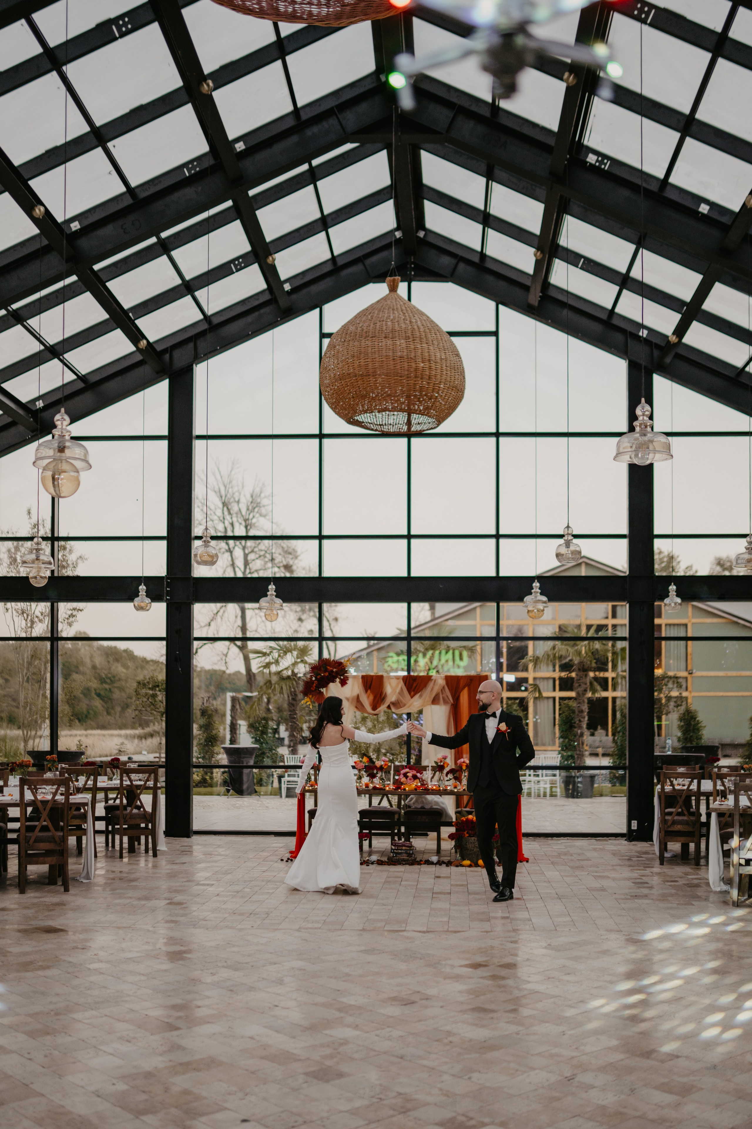 Lavinia & Gabriel. Gabrielacojocariu.com