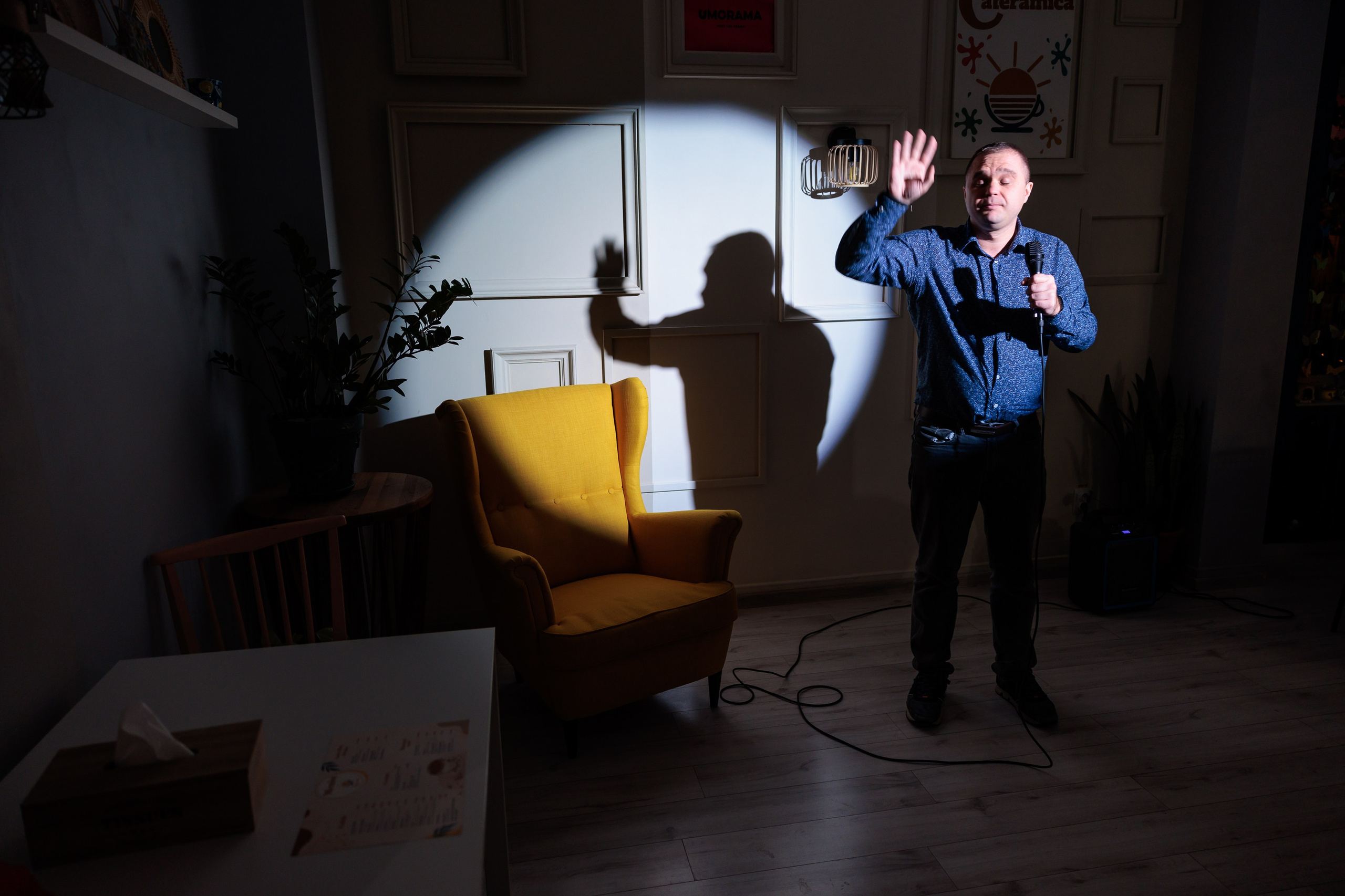 Open Mic - Caferamica. Marius Ciocan