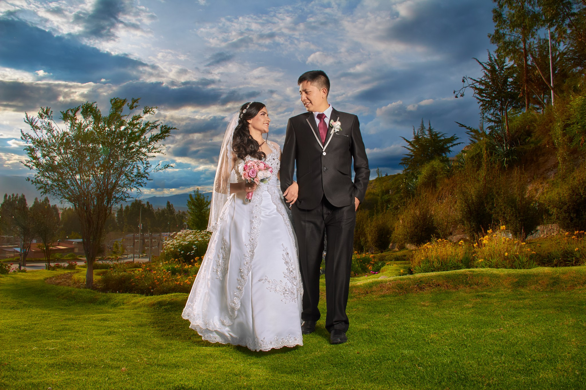 Bodas. Fotografo de bodas, quinceañeras y eventos ubicado en Huancayo - peru