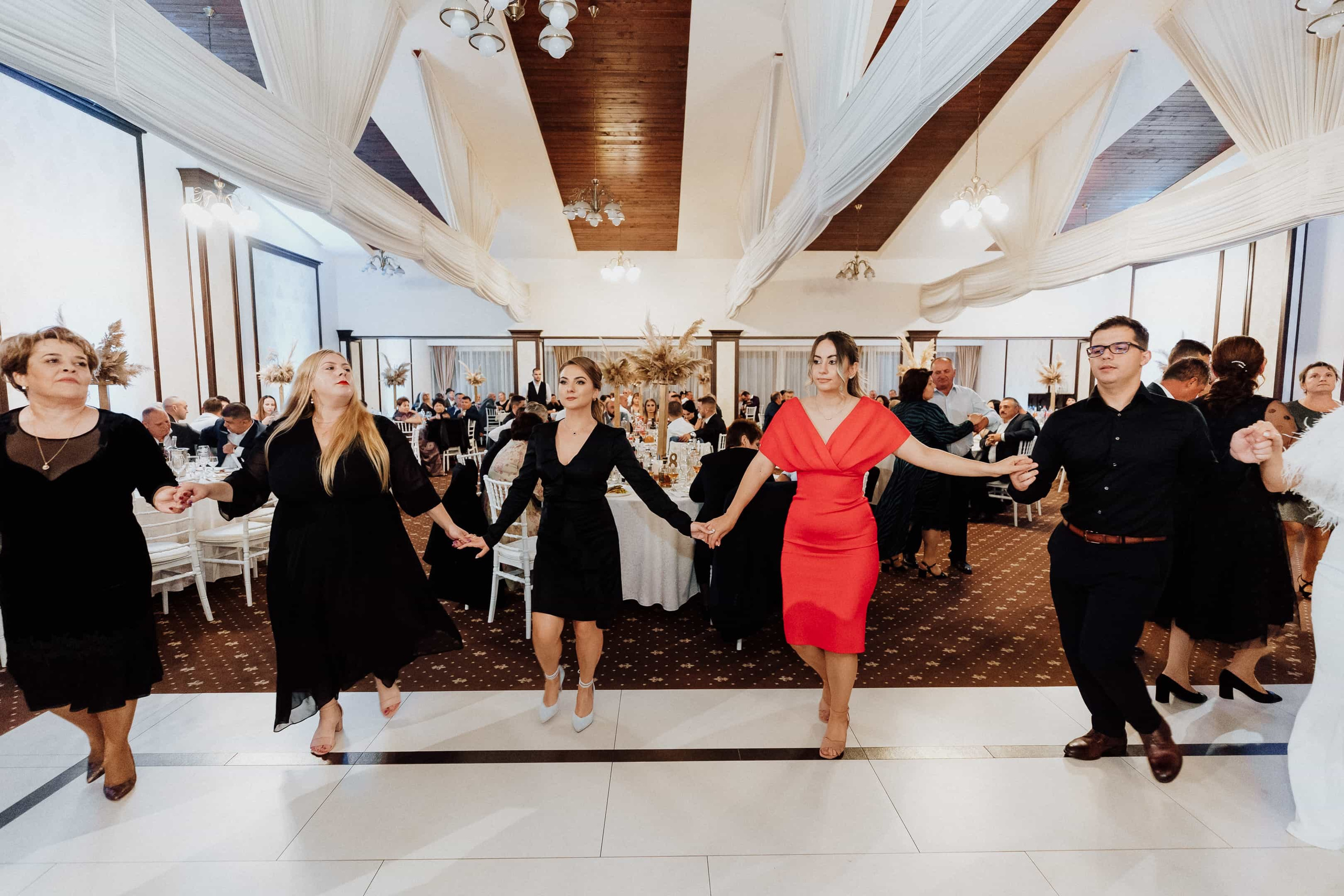 Stefanel & Elena. MovieFrames.ro