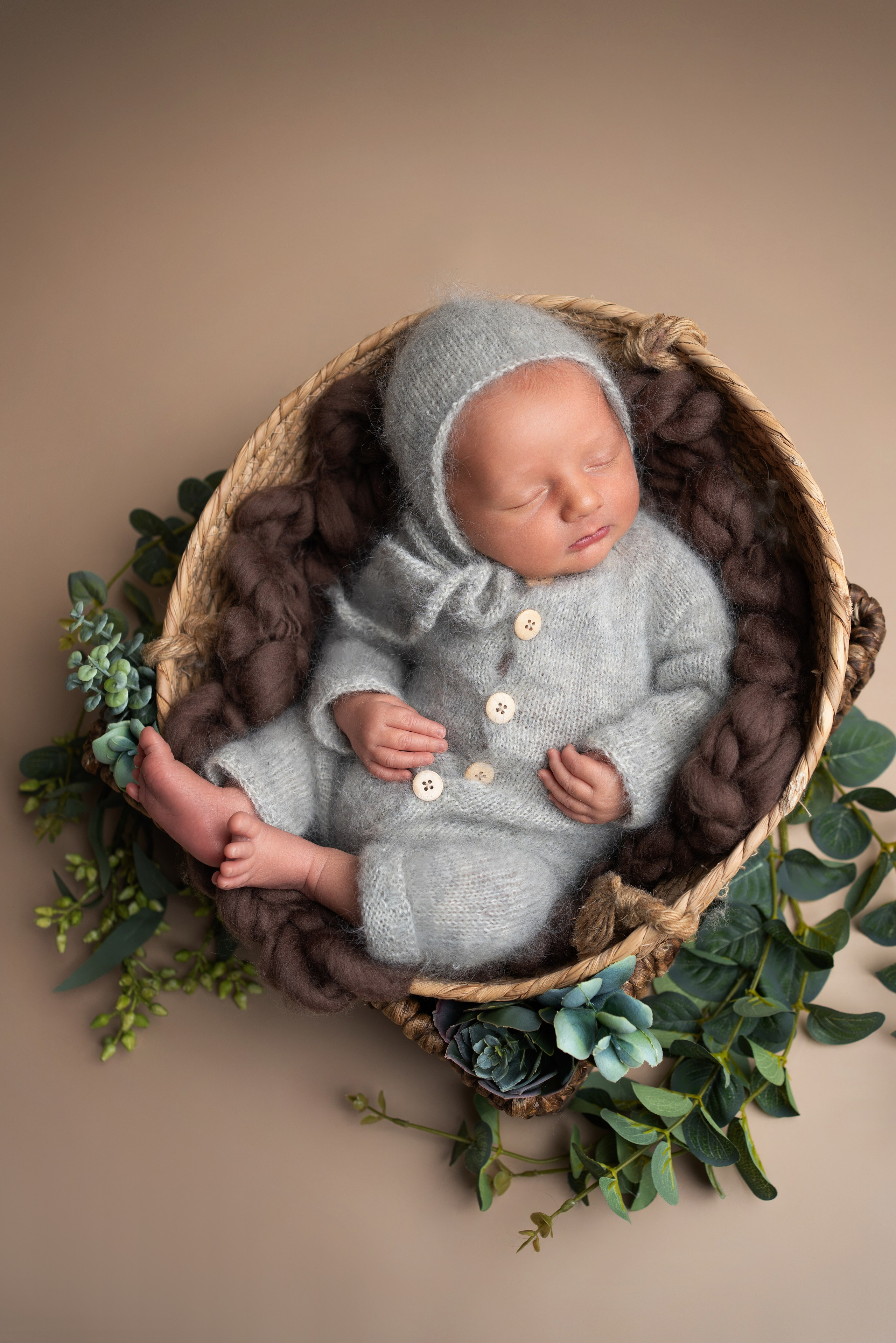 John. Neugeborenenfotografin und Retoucher in Augsburg Nastassia Schneider