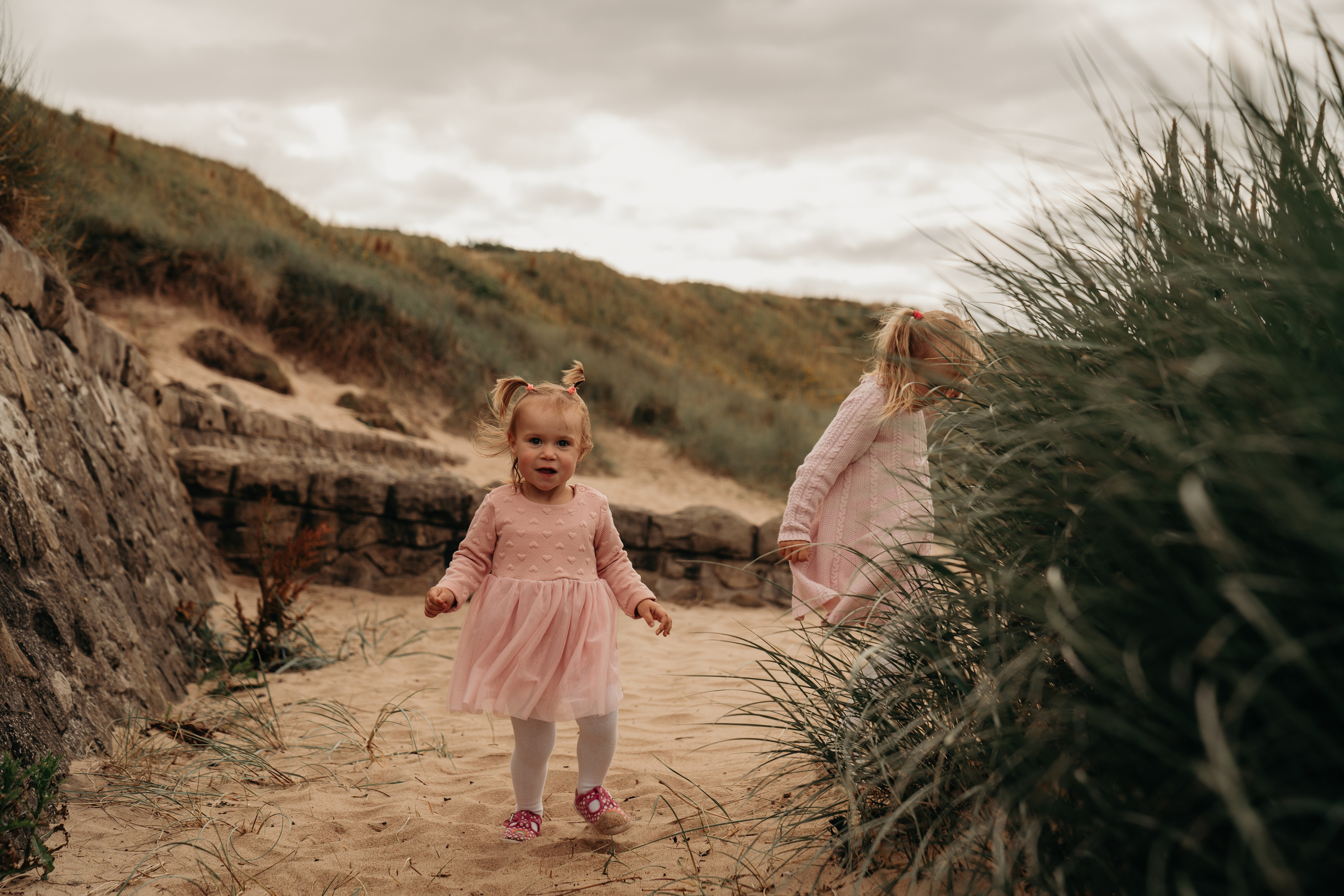 Coastal Family photography. Newcastle Upon Tyne Photographer Yana Balatskaya