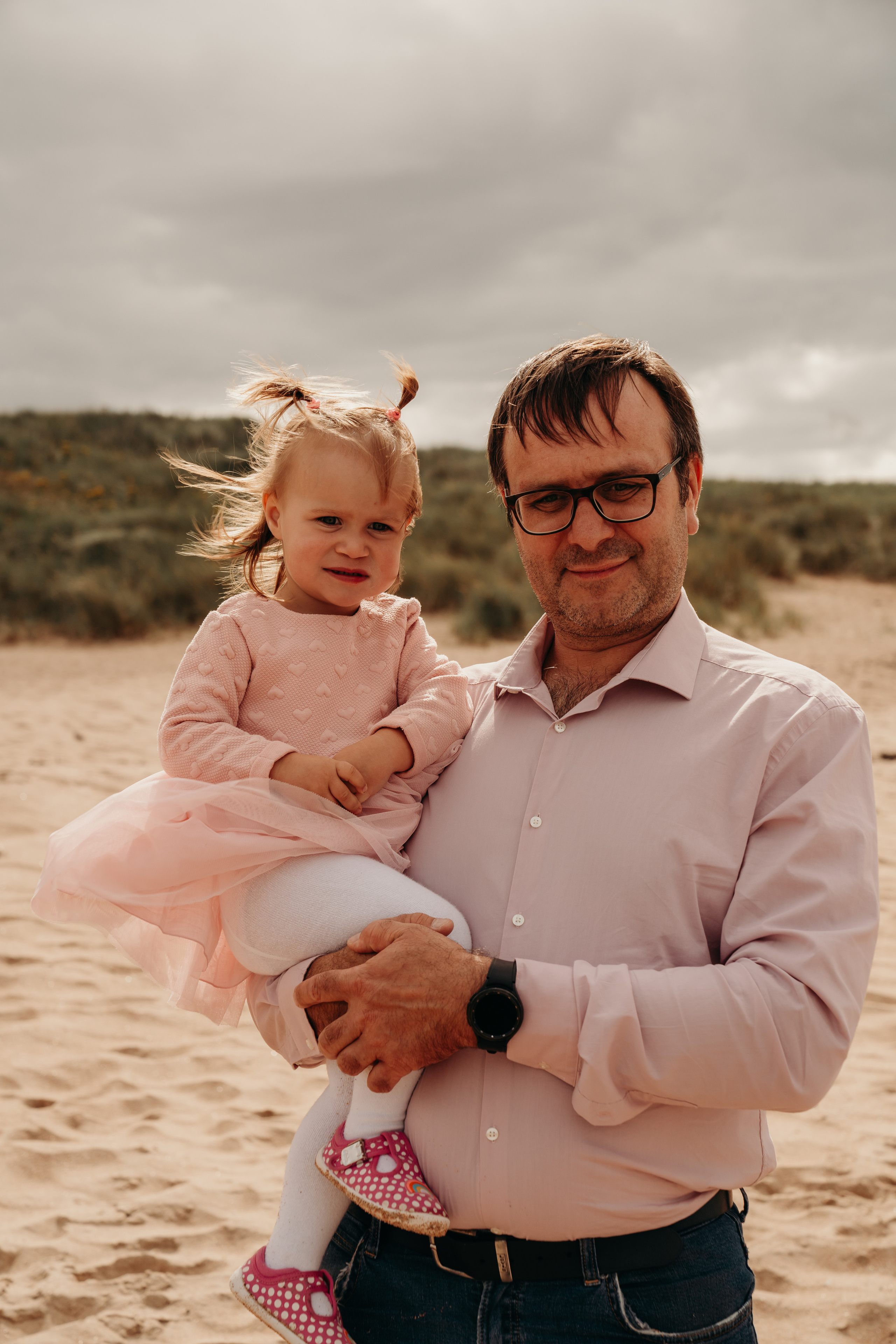 Coastal Family photography. Newcastle Upon Tyne Photographer Yana Balatskaya