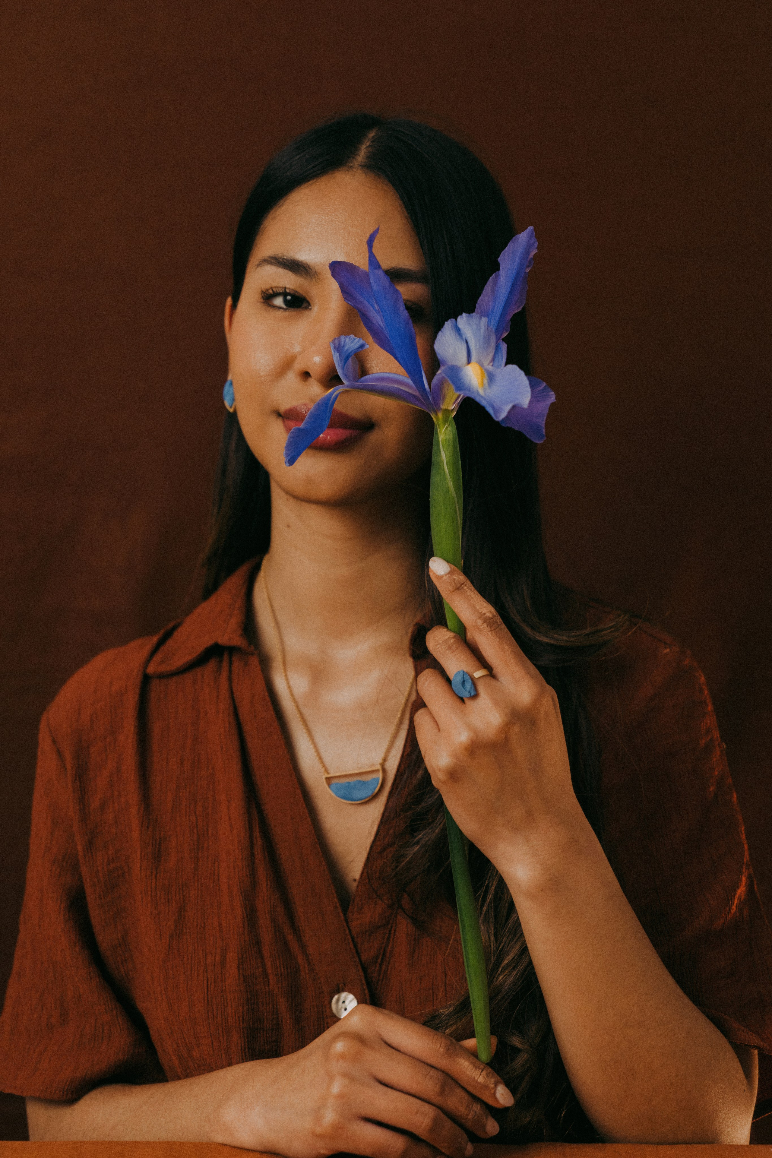 Joyería Lifestyle Barcelona: Fotografía de Marca DSNU. Creador de contenido visual en Barcelona | Dima Kit