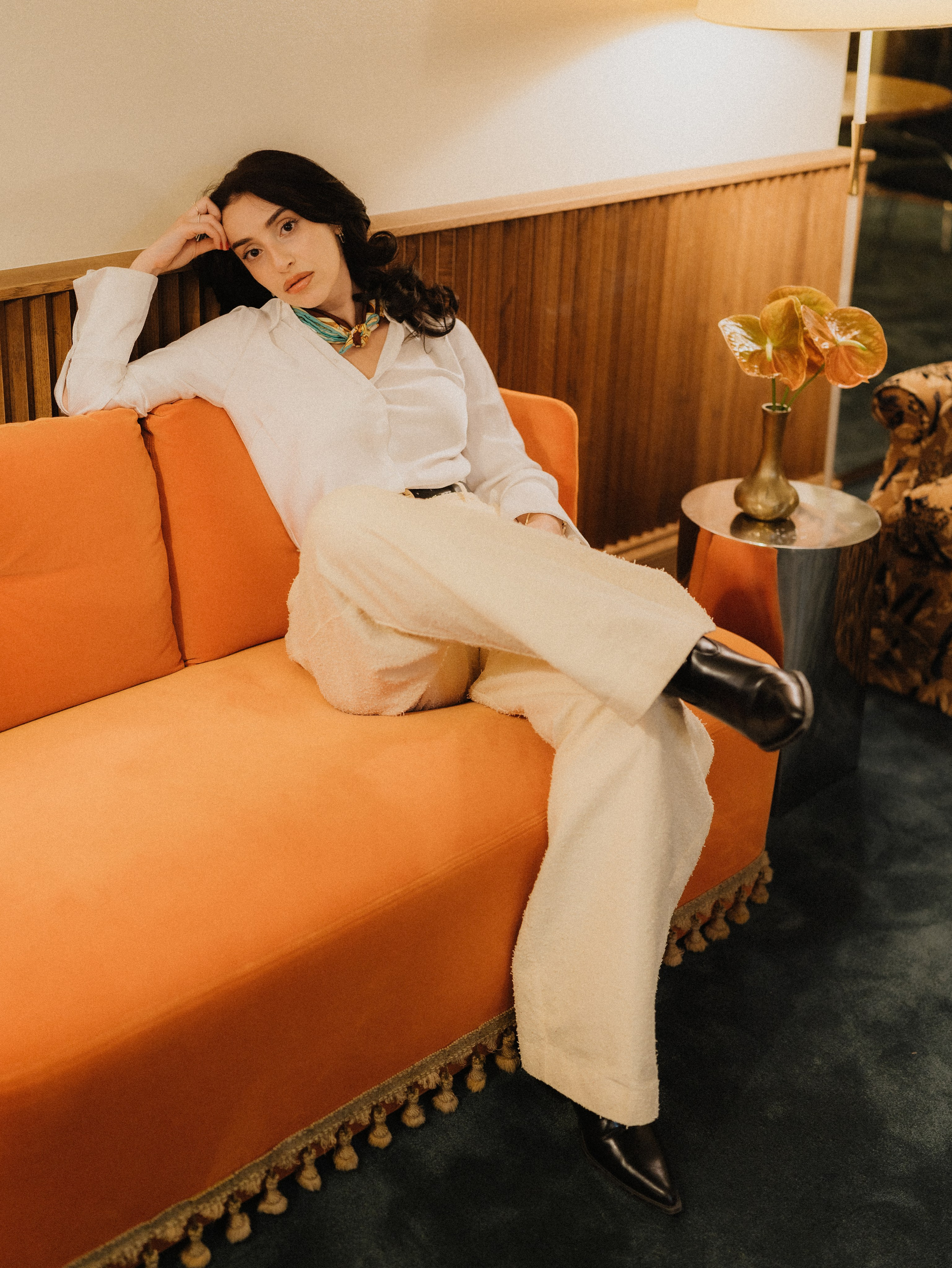 Relaxed portrait during a Vienna photoshoot