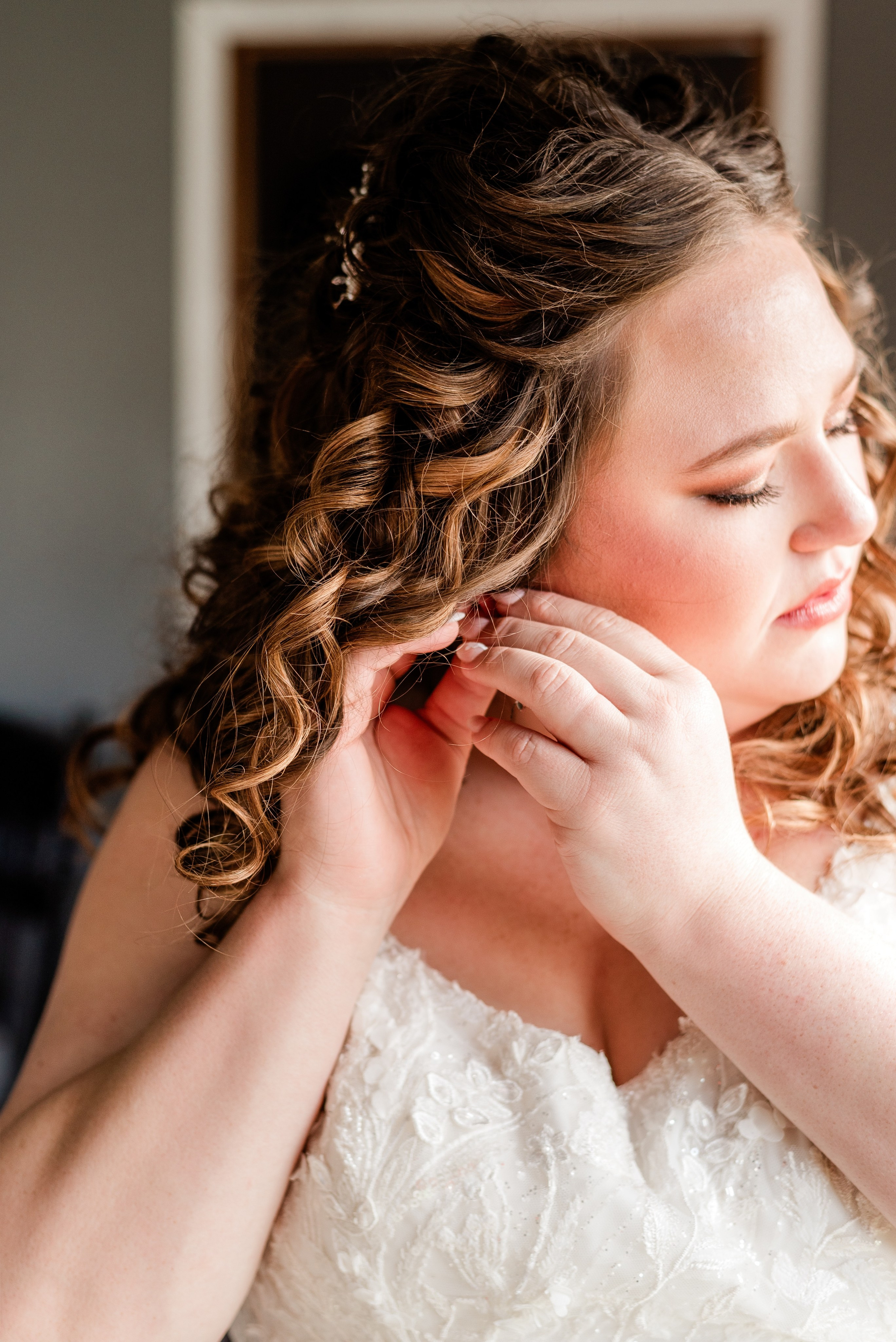 Delanee + Kieth’s Wedding. Alexandria Danielle Photography | Fort Wayne & Indianapolis Wedding Photographer