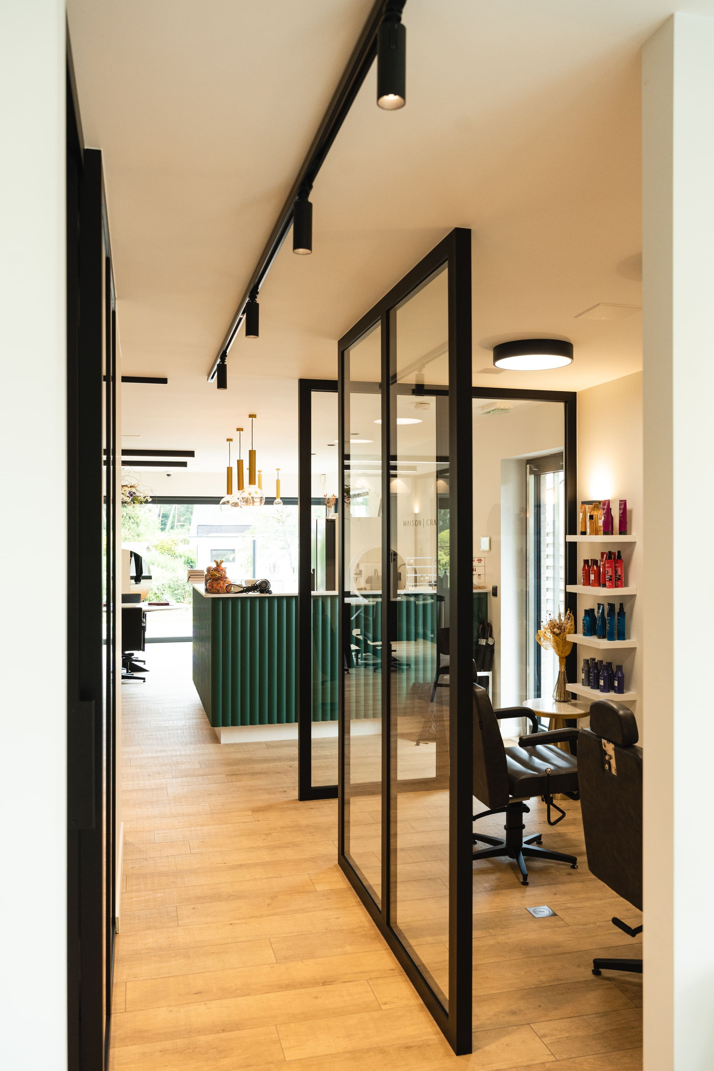 Hair & Beauty Shoot. Little Birdie – Jouw familie- en huwelijksfotograaf in België en daarbuiten