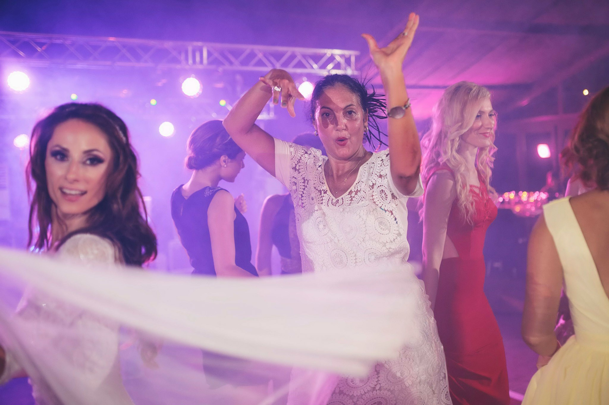 Iulia si Radu. Fotograf de nunta in Constanta|Marian Badescu