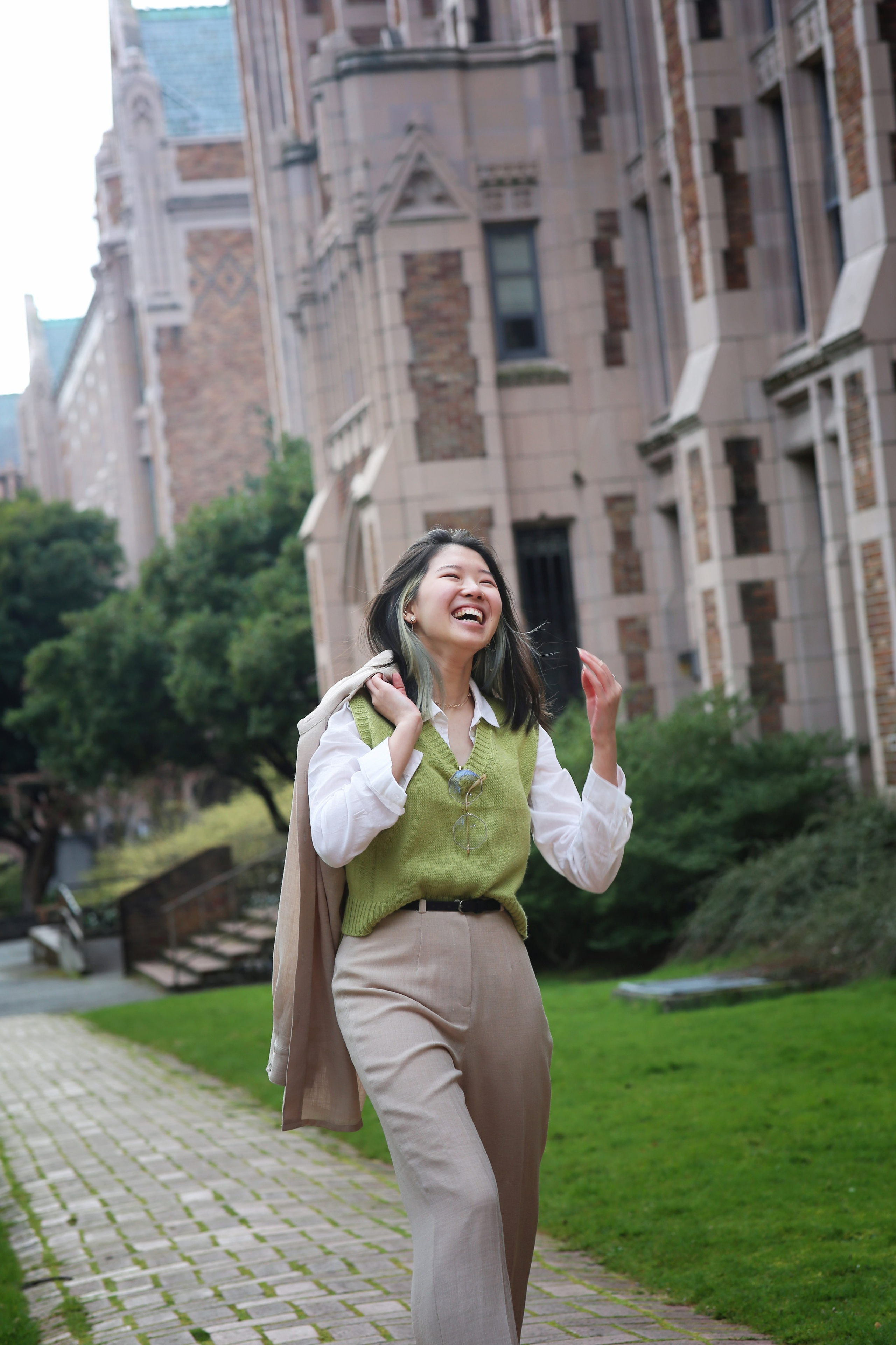 City Strolls Photoshoot. YuAnna studio. Family & Kids Photographer in Seattle area, located in